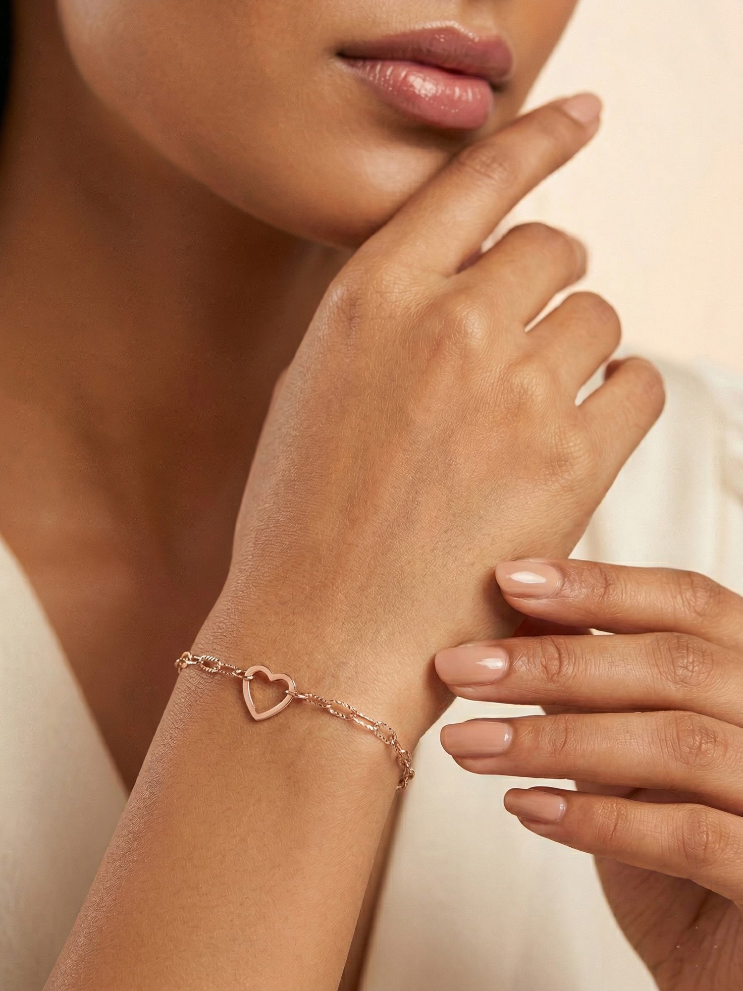 Roseate Modern Heart Paperclip Charm Bracelet