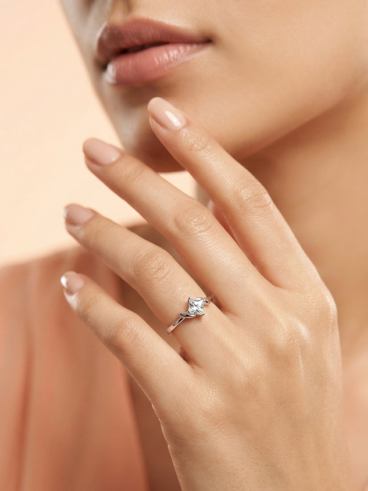 Twist-Kite Princess Solitaire Ring