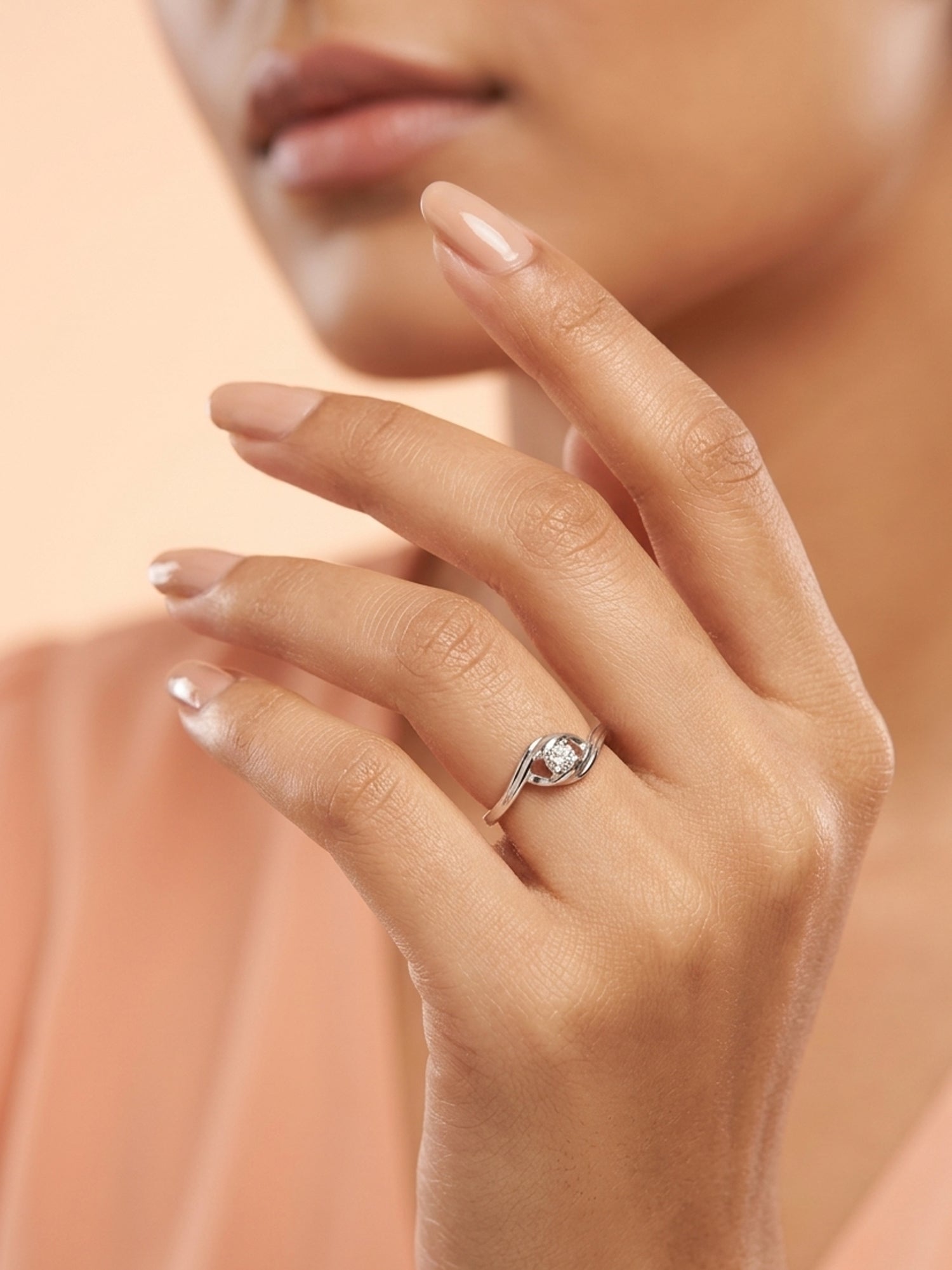Fluid Ribbon Solitaire Ring