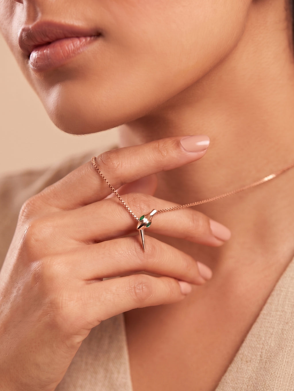 Roseate Serpentine Talon Pendant Necklace