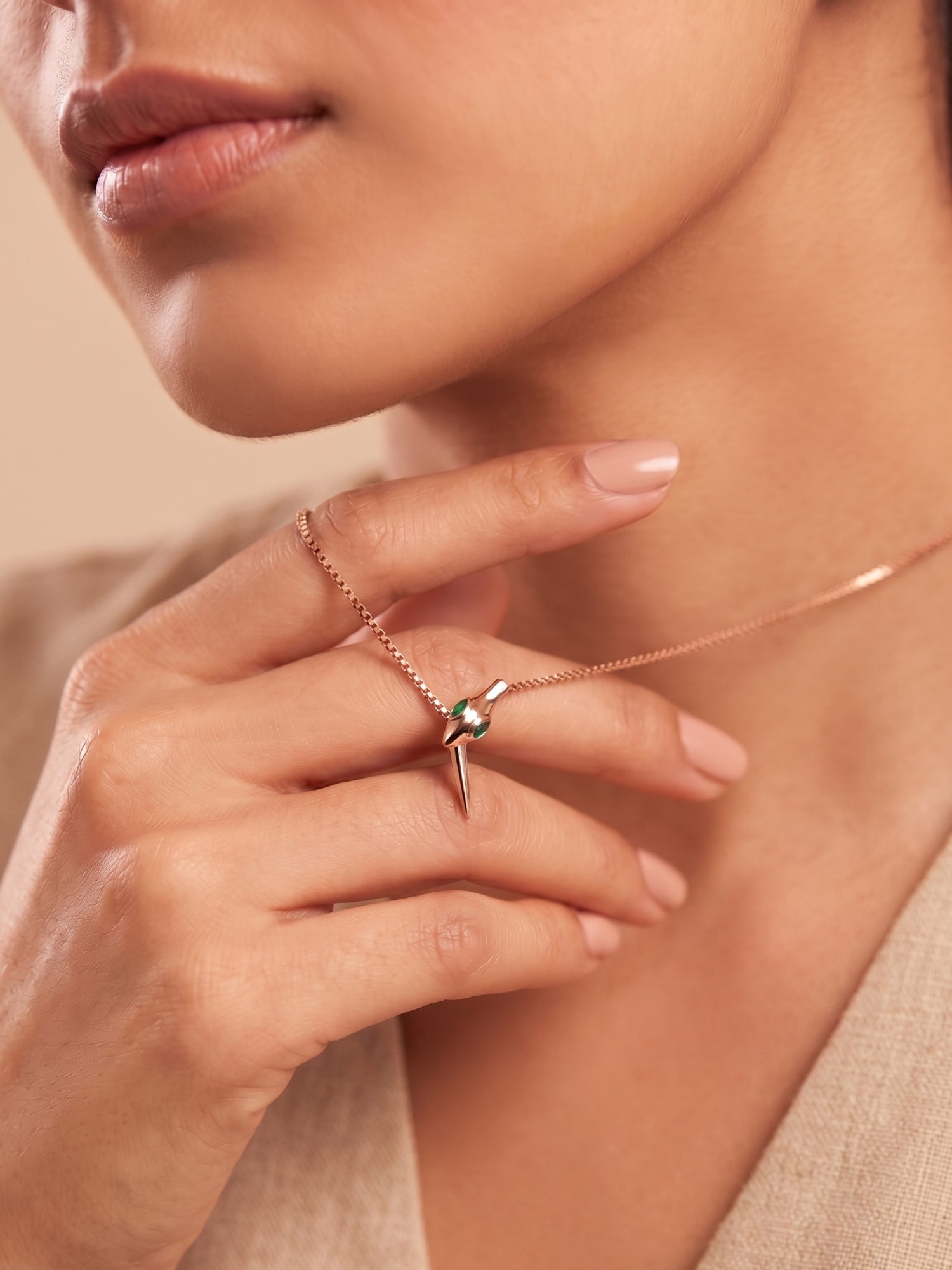 Roseate Serpentine Talon Pendant Necklace