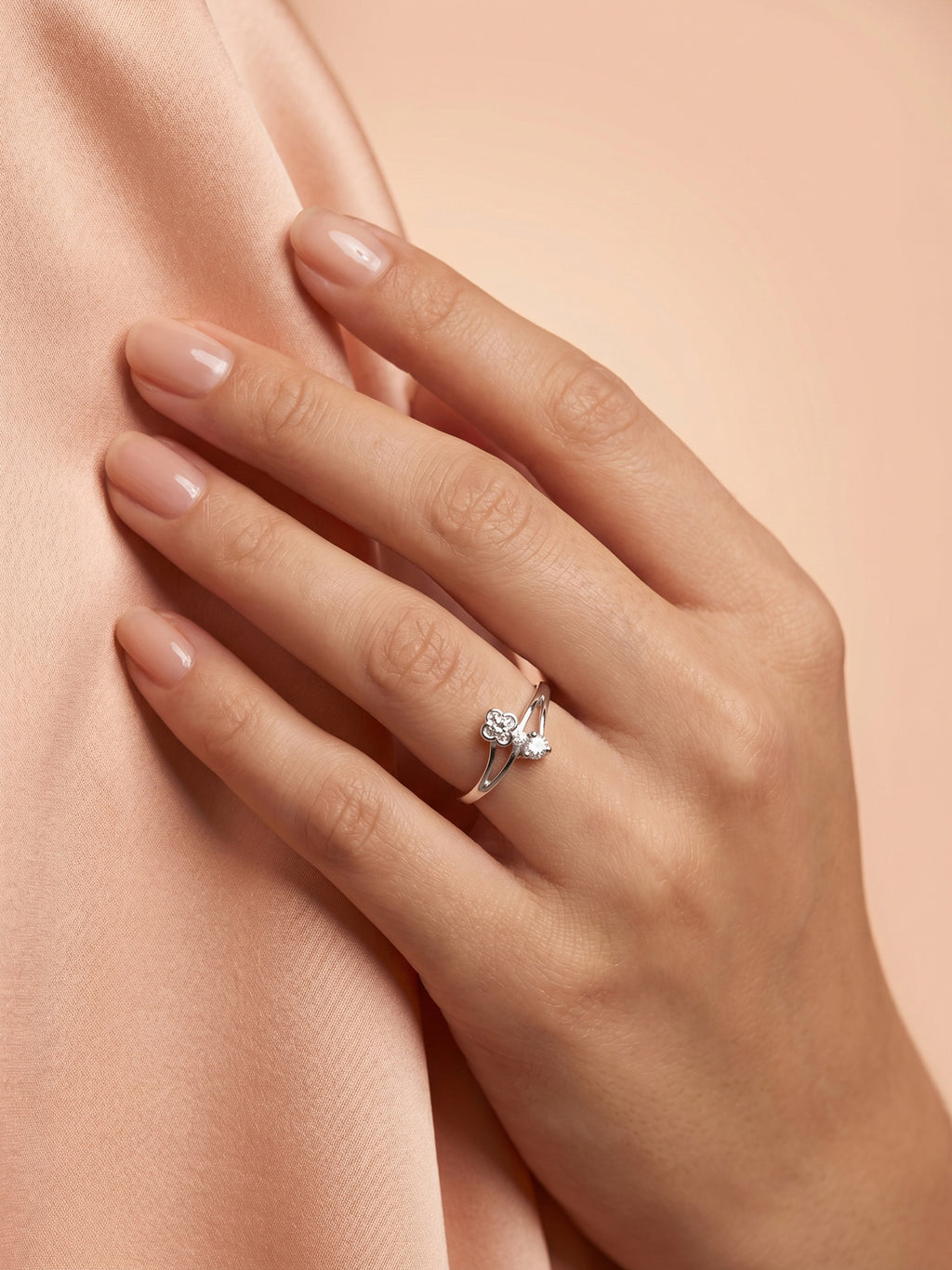 Clover Duo Bypass Ring