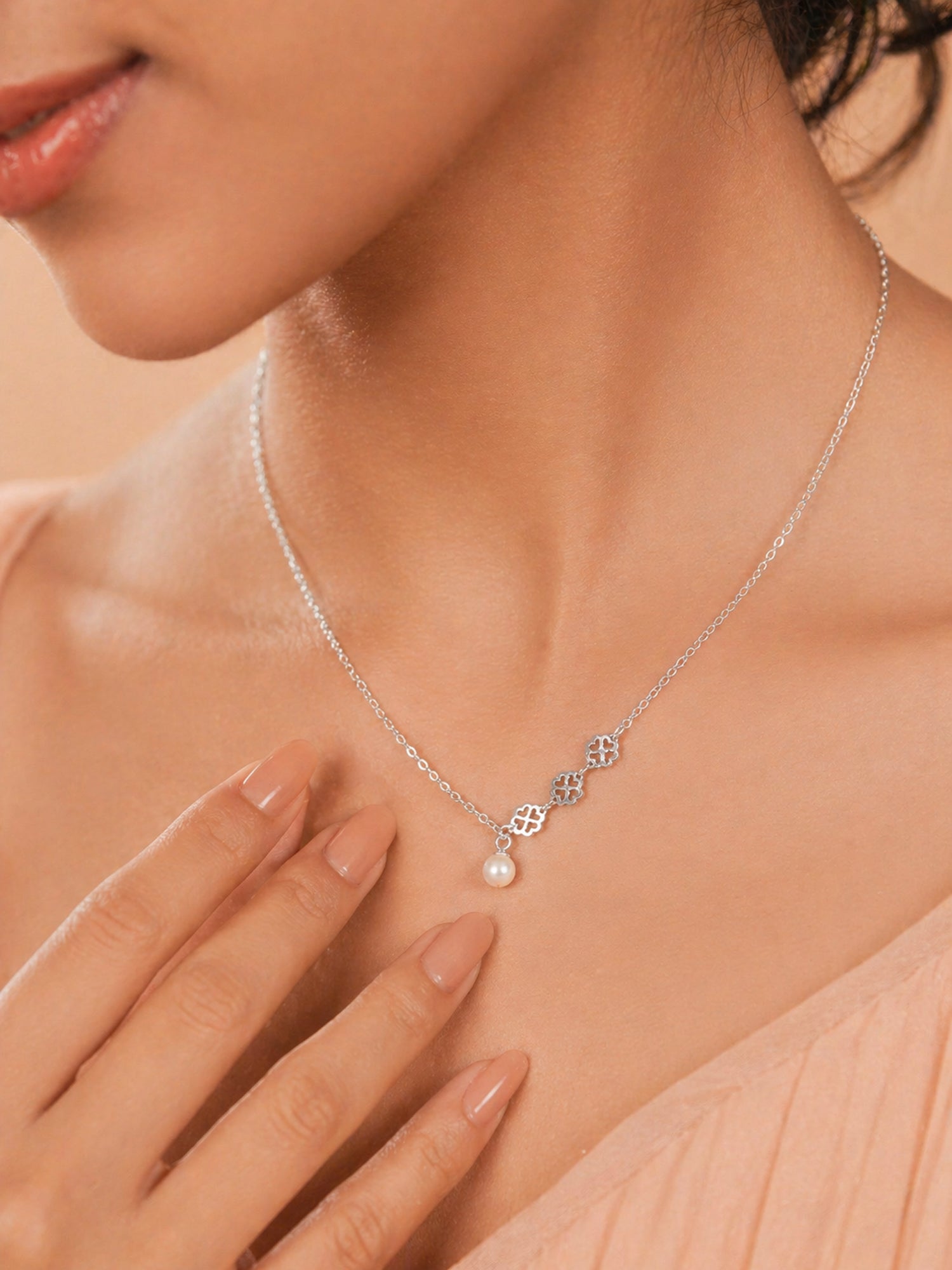 Silver Clover Trio & Pearl Drop Necklace