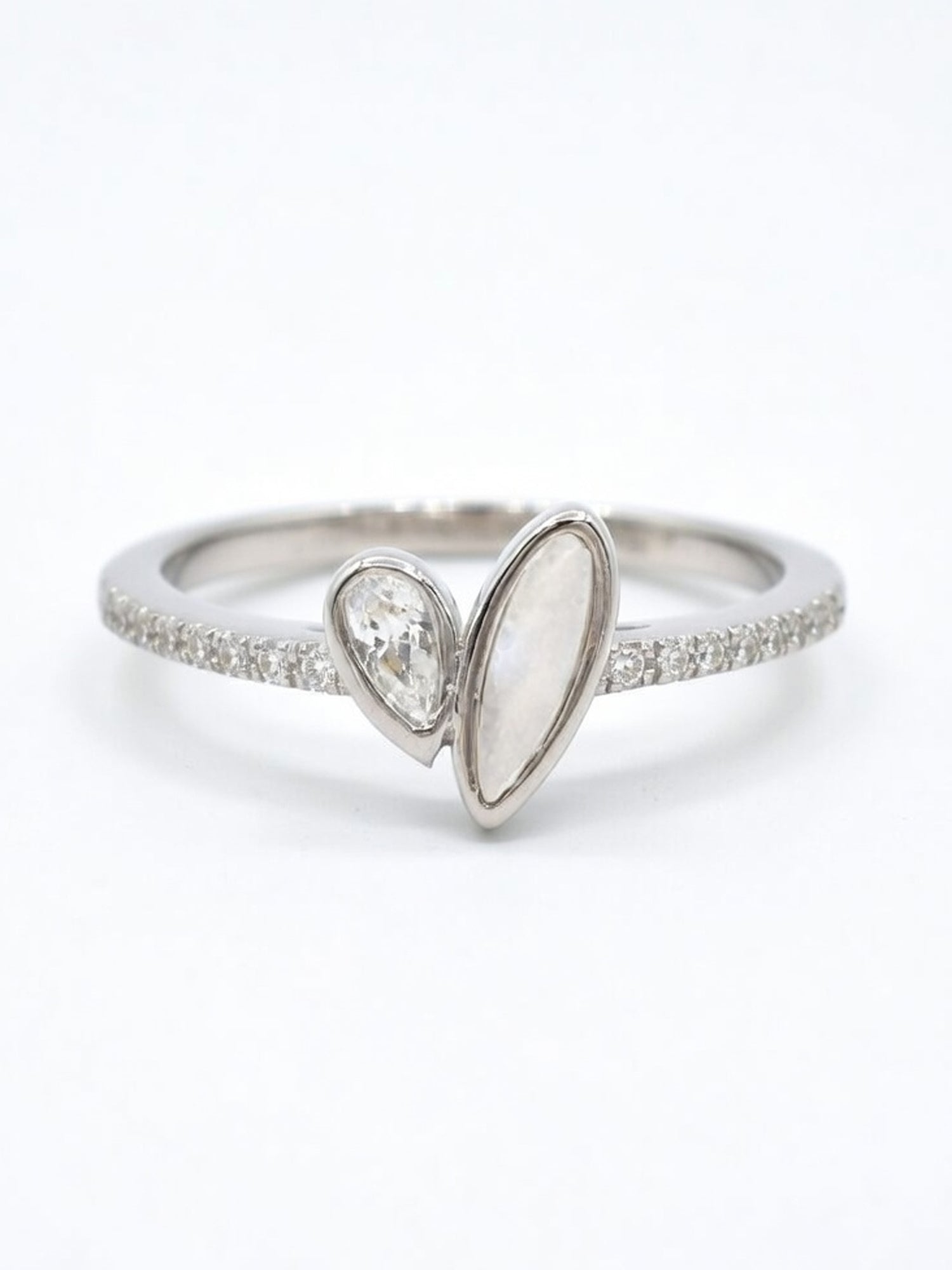 Duo Heart Shimmer Ring