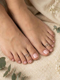 Serene Spiral Toe Ring