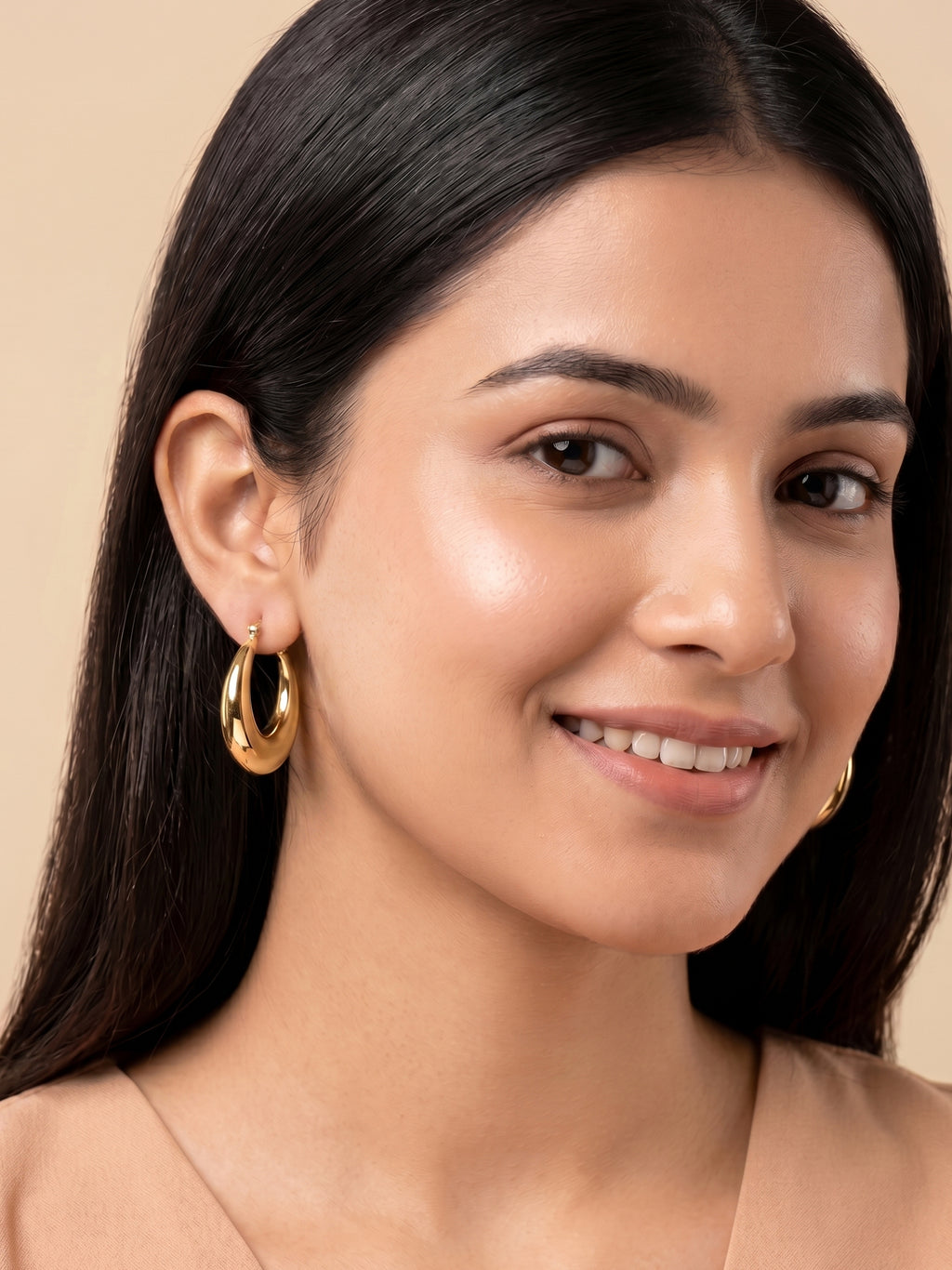 Polished Chunky Teardrop Hoop Earrings