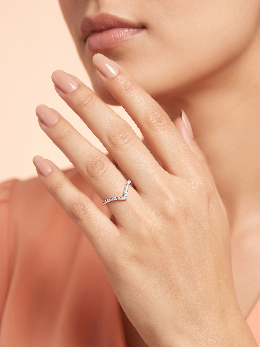 The Vertex Pavé Double-V Ring