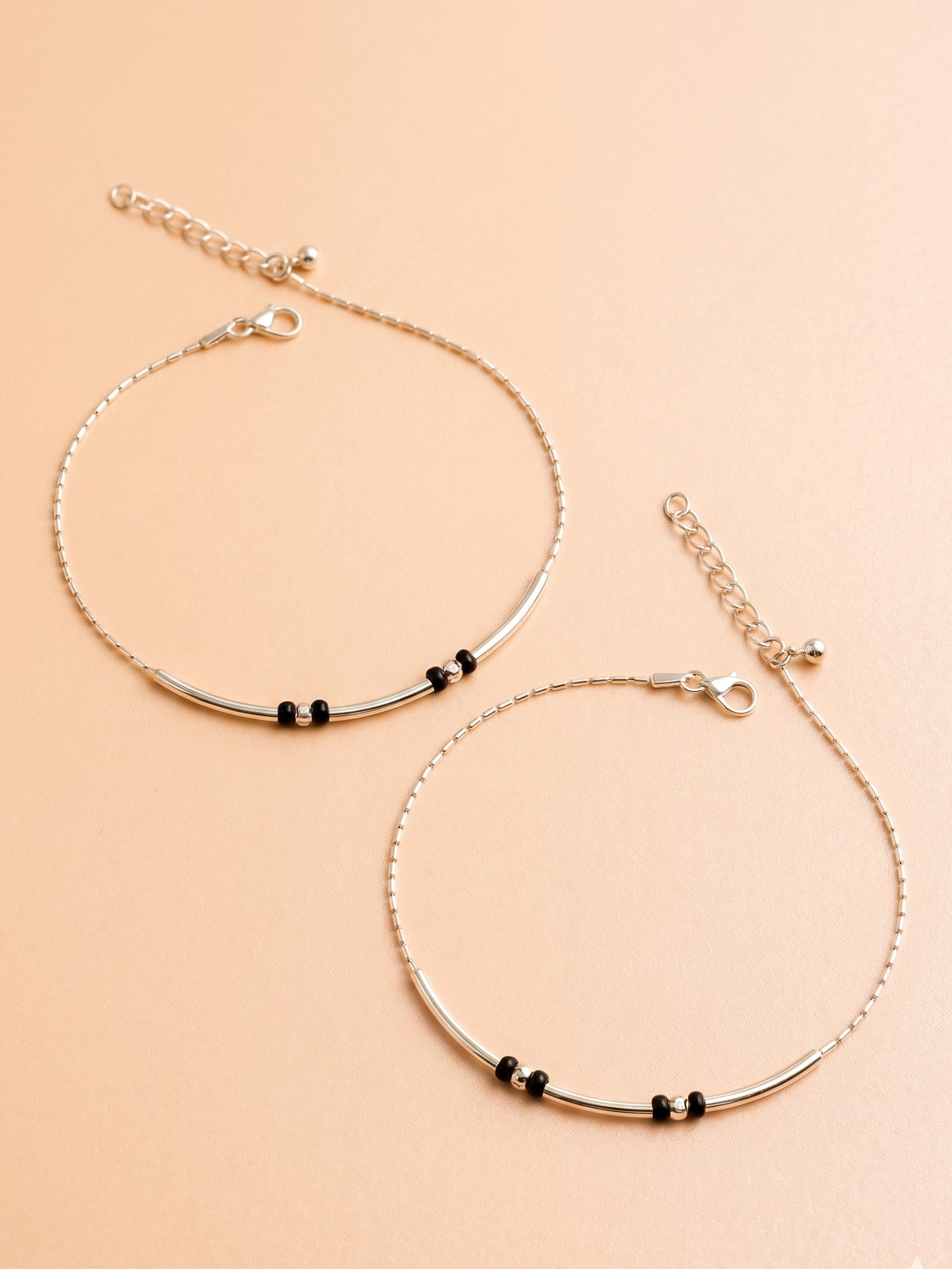 Lunar Arch Nazaria Anklet Pair