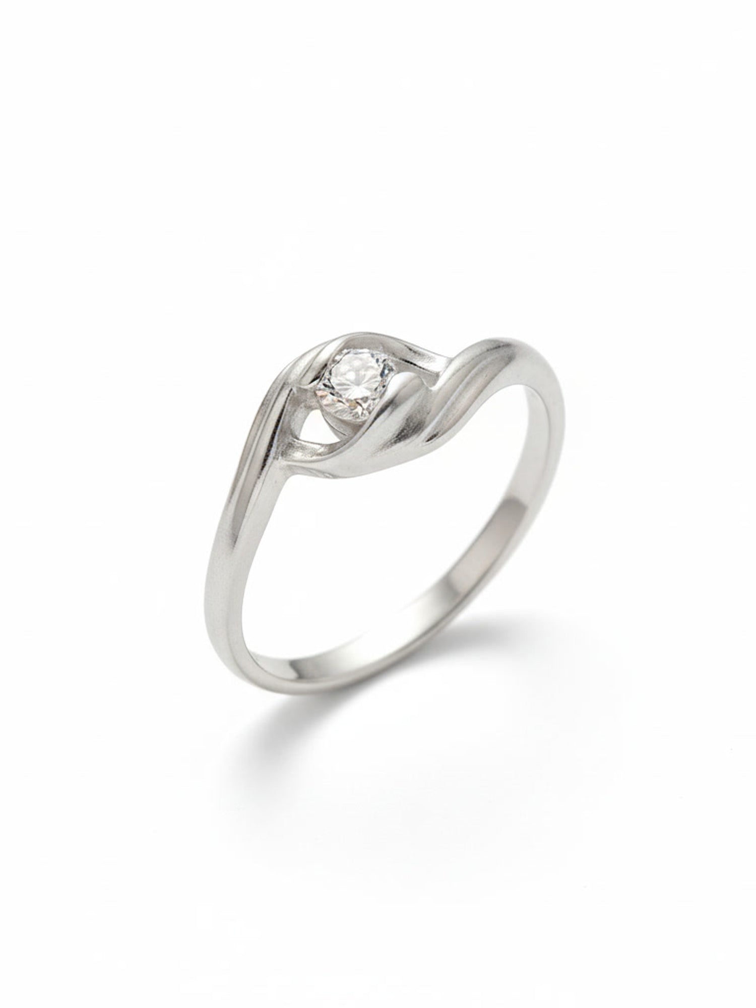 Fluid Ribbon Solitaire Ring
