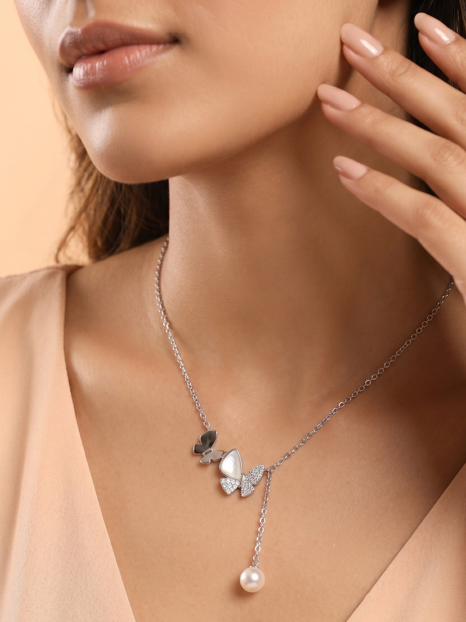 Silver Shimmering Butterfly & Pearl Lariat Necklace