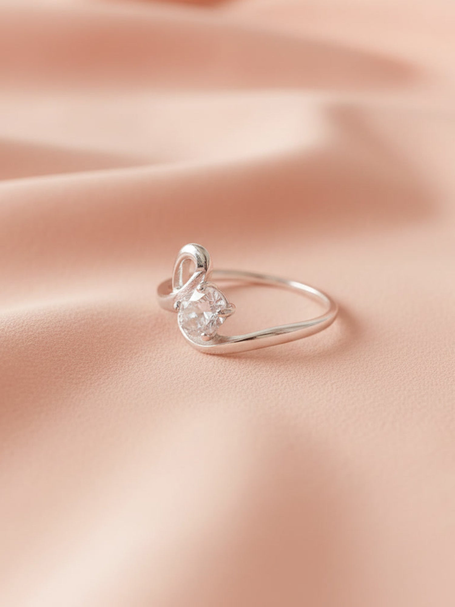 Silver Oval Wave Solitaire Ring