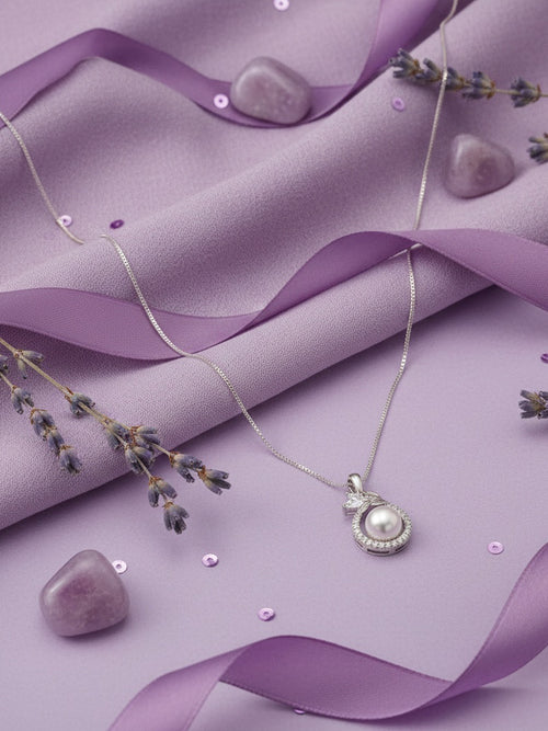 Blooming Pearl Halo Pendant