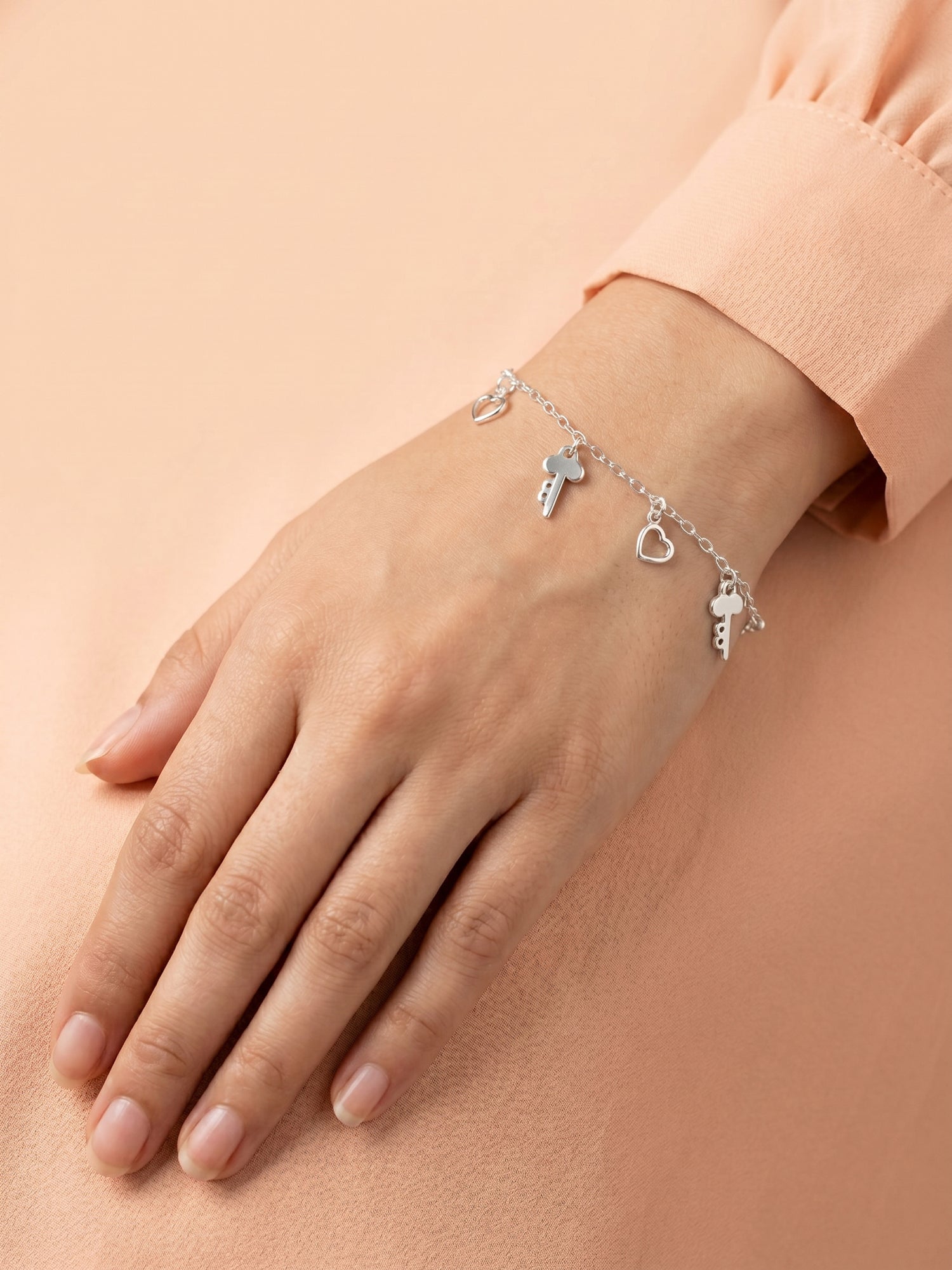 Heart & Key Charm Cable Chain Bracelet