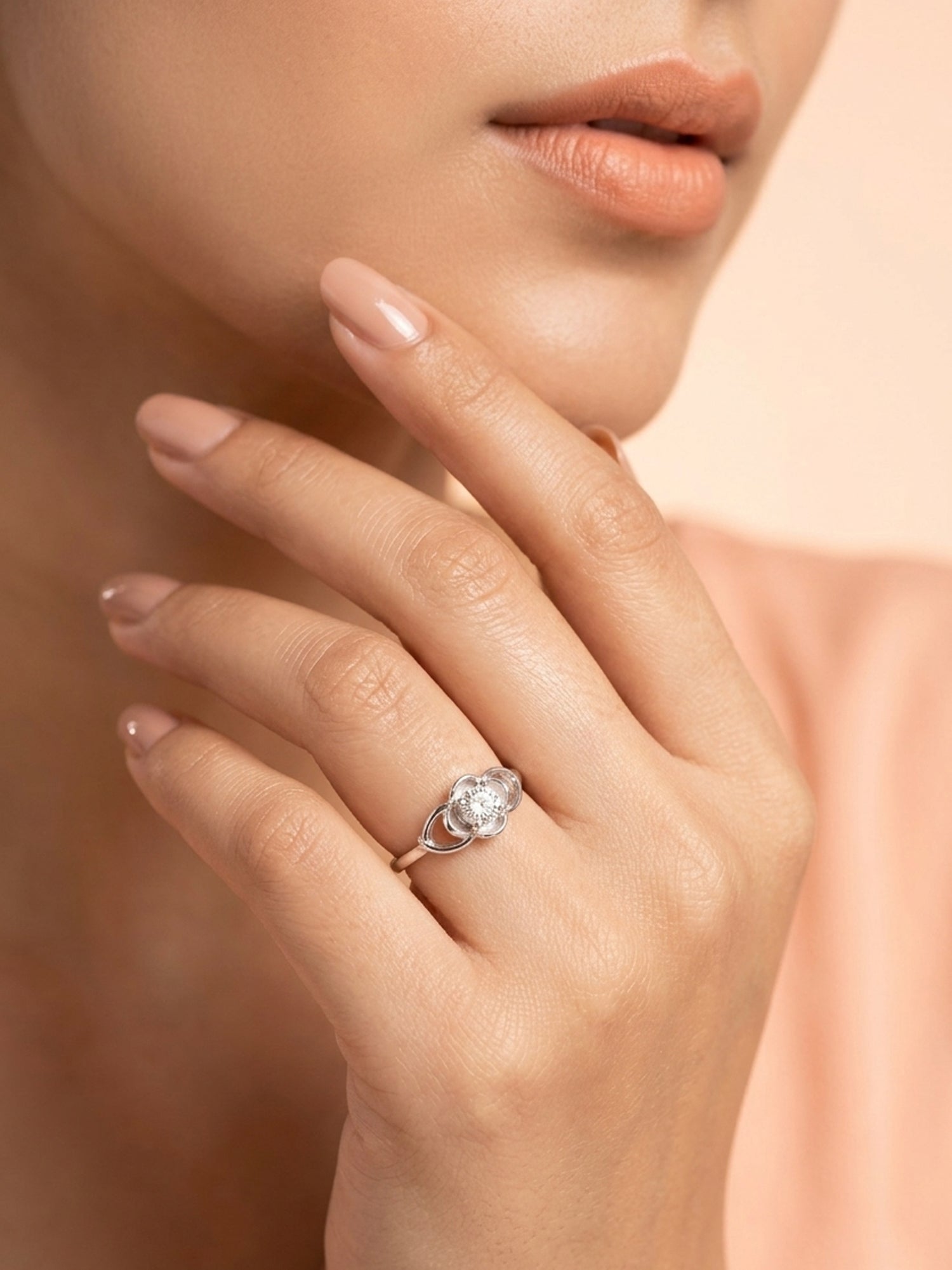 Floral Petal Solitaire Ring