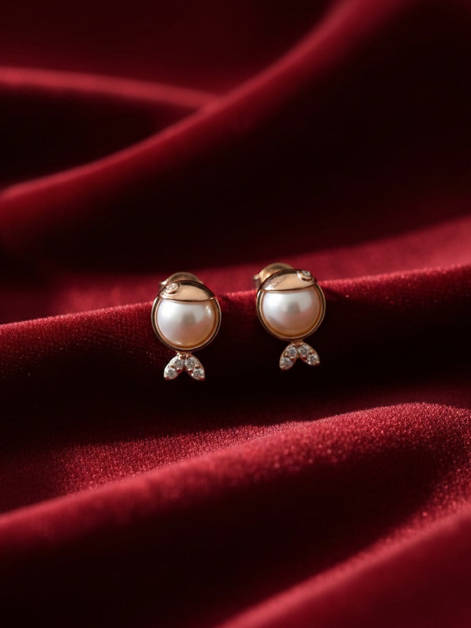 Gilded Oceanic Pearl Studs
