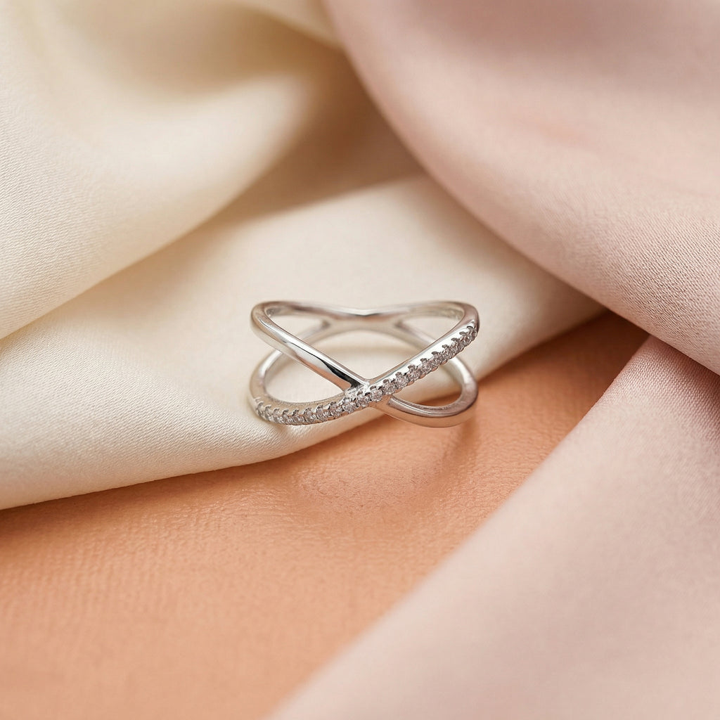 Infinite Crossway Ring