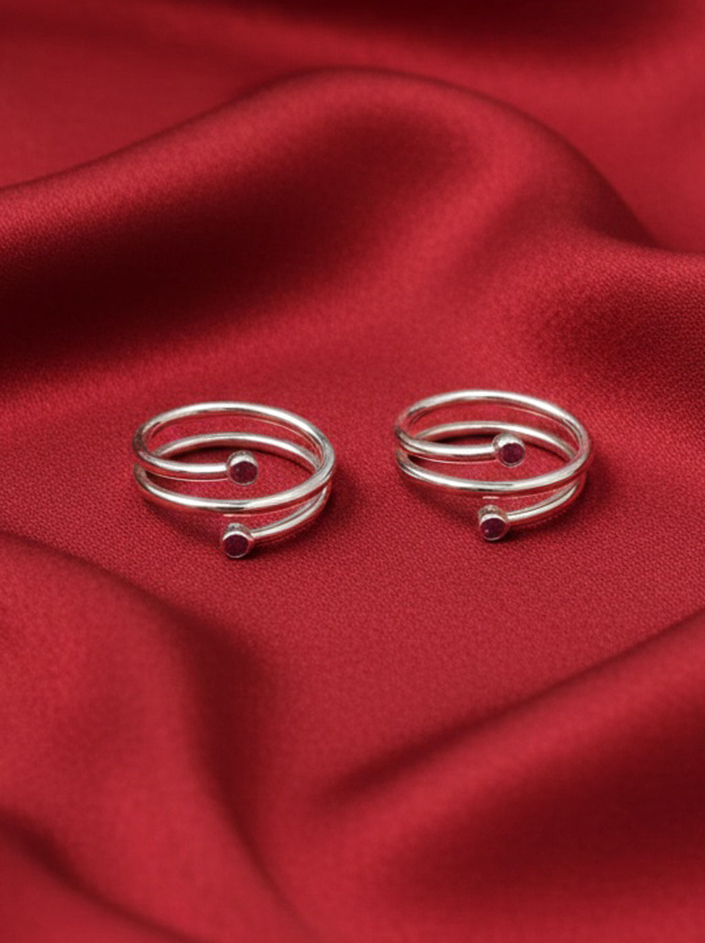 Serene Spiral Toe Ring