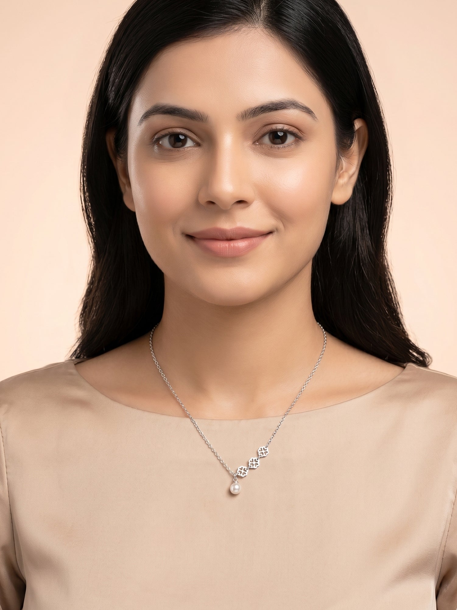 Silver Clover Trio & Pearl Drop Necklace