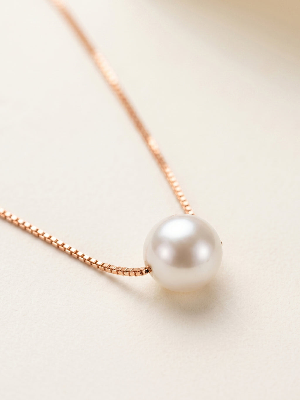 Levitating Pearl Pendant