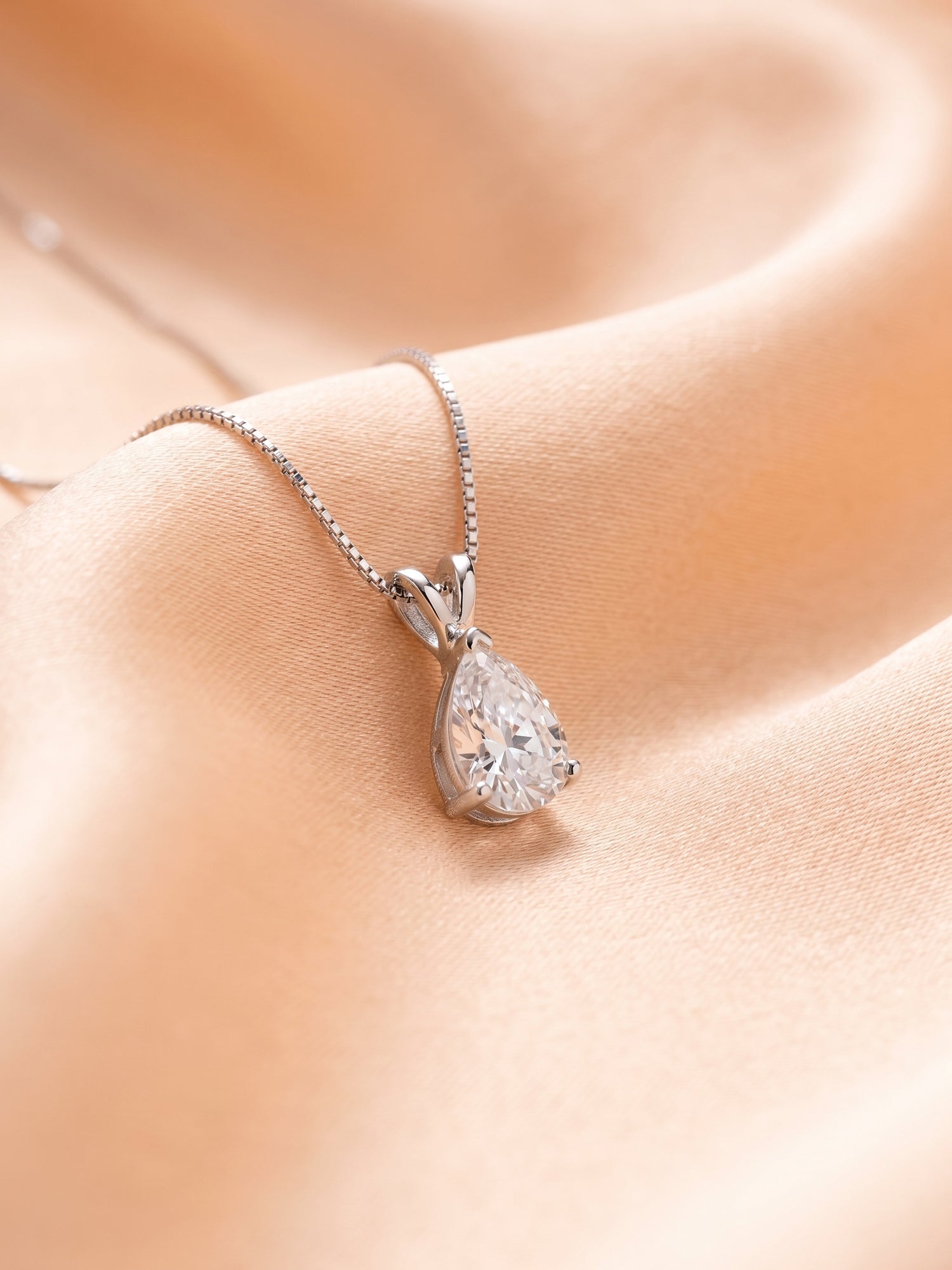Solitary Teardrop Pendant