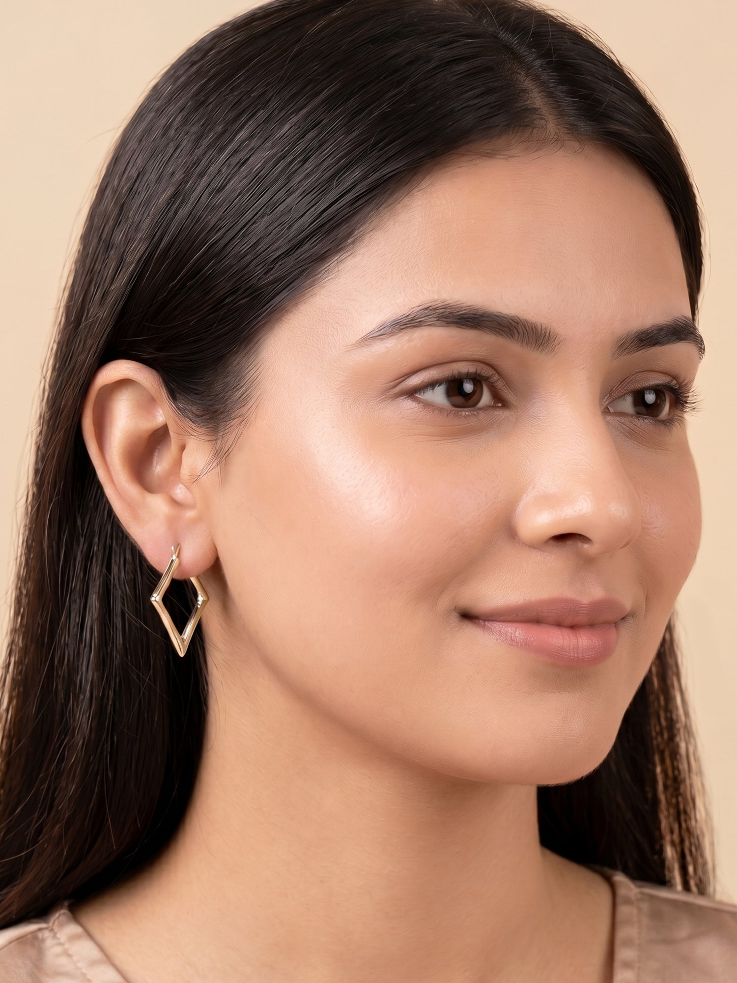 Polished Diamond Shape Hoop Earrings