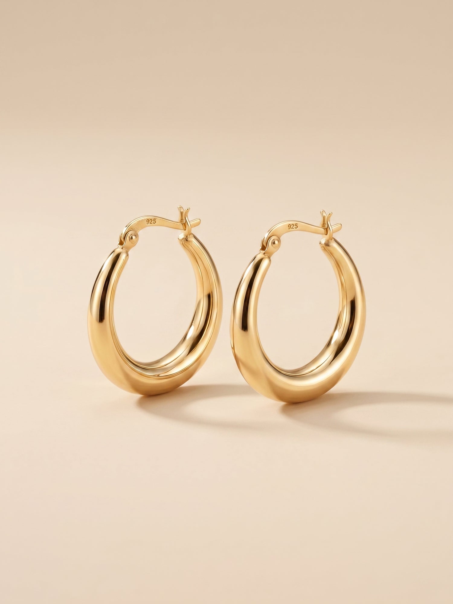 Polished Graduated Tube Hoop Earrings
