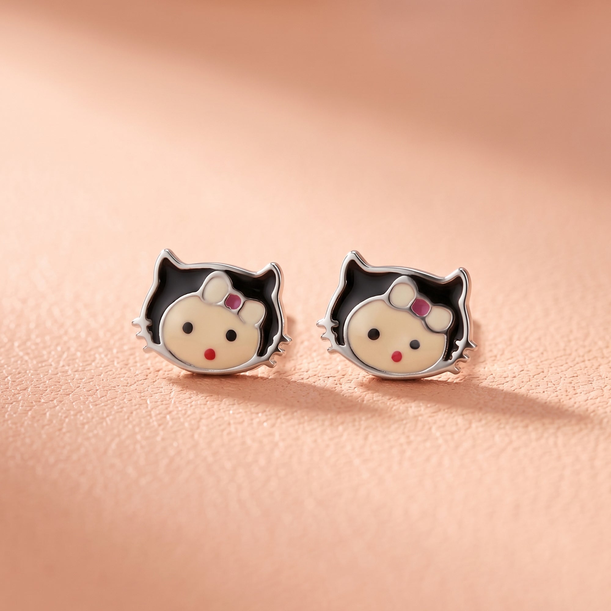 Bowed Kitten Studs