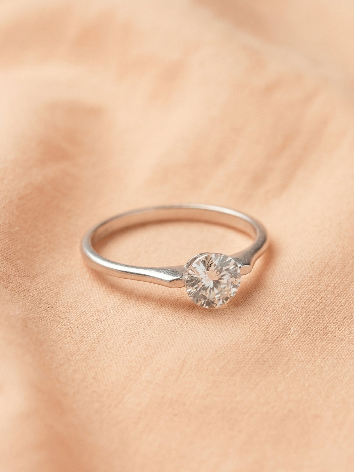 Silver Classic Minimalist Solitaire Ring