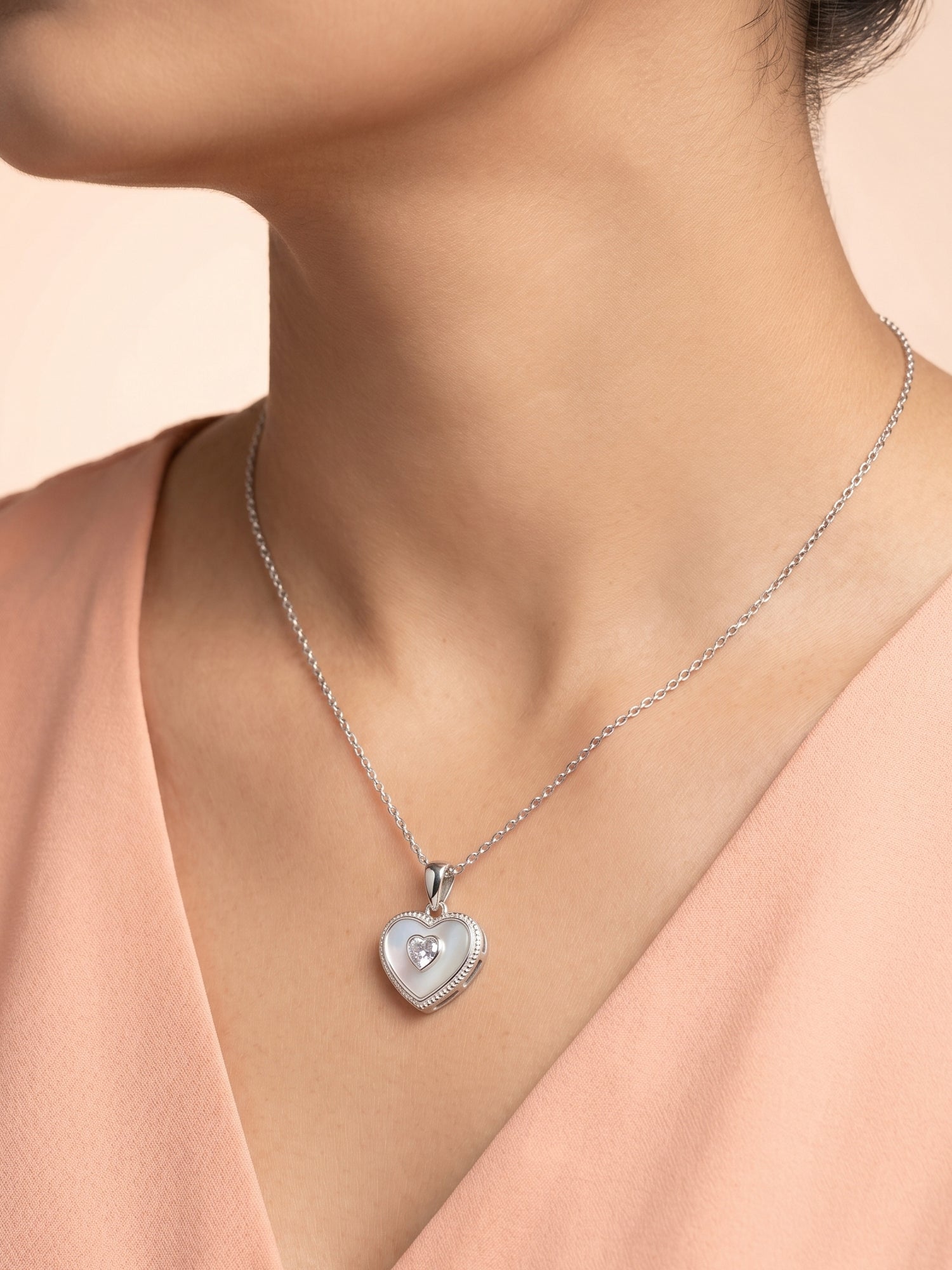 Mother of Pearl Heart Pendant Necklace