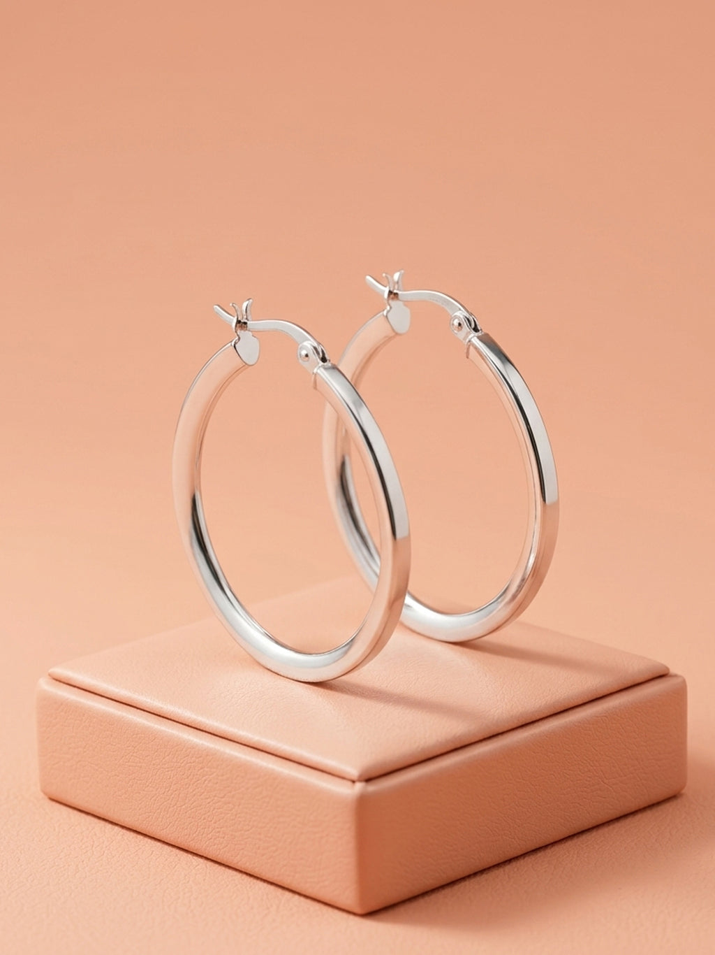Knife-Edge Polished Hoops