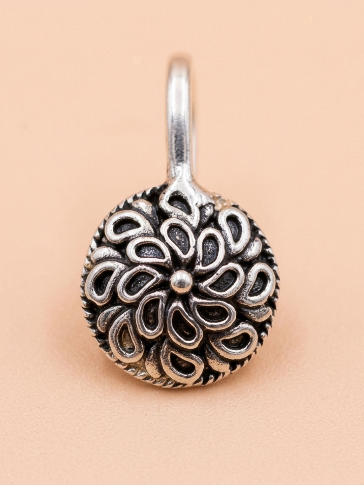 Paisley Vortex Nose Pin