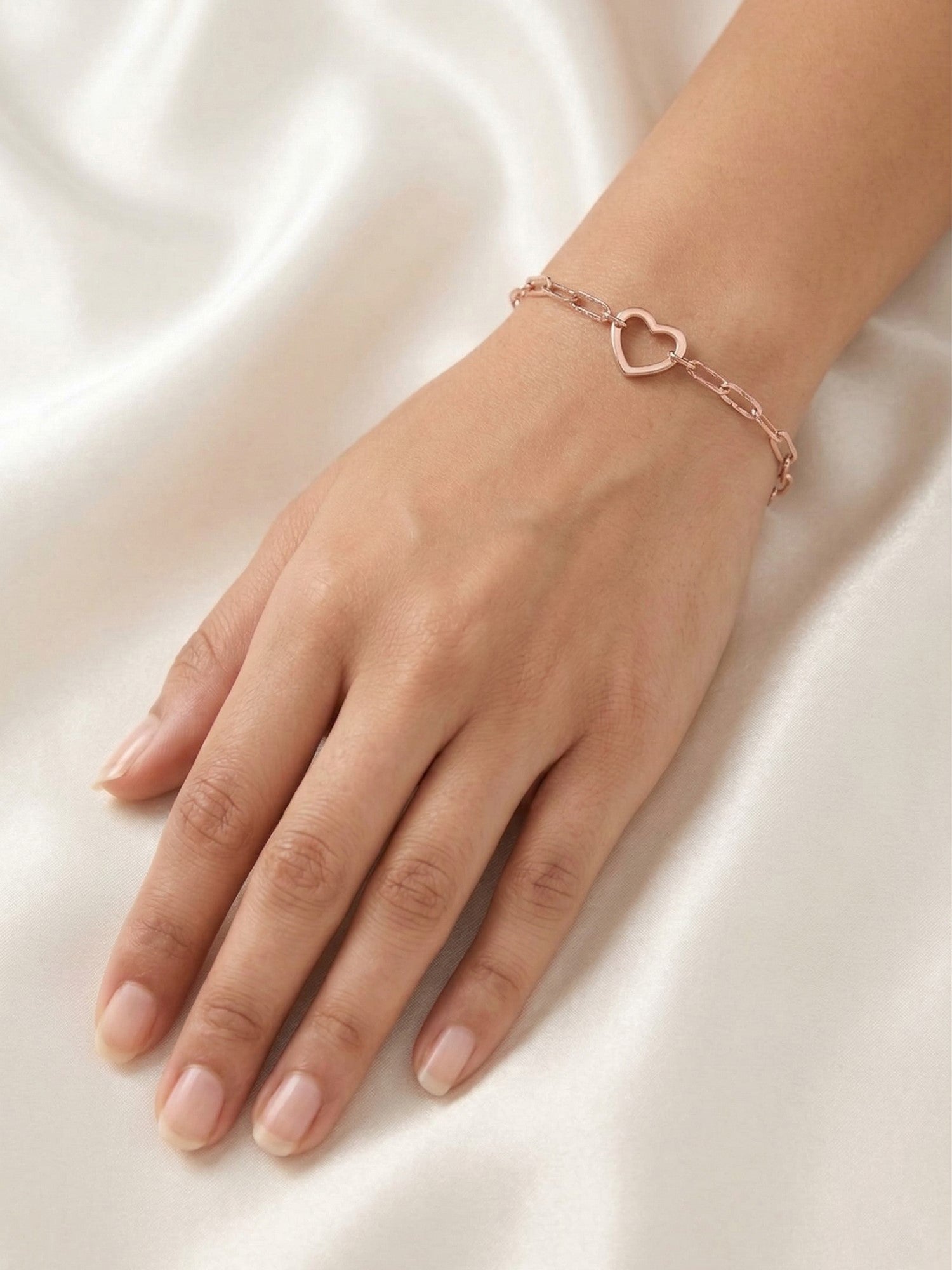 Roseate Modern Heart Paperclip Charm Bracelet