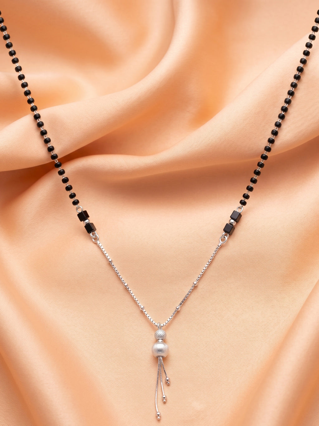 Verdant Muse Mangalsutra