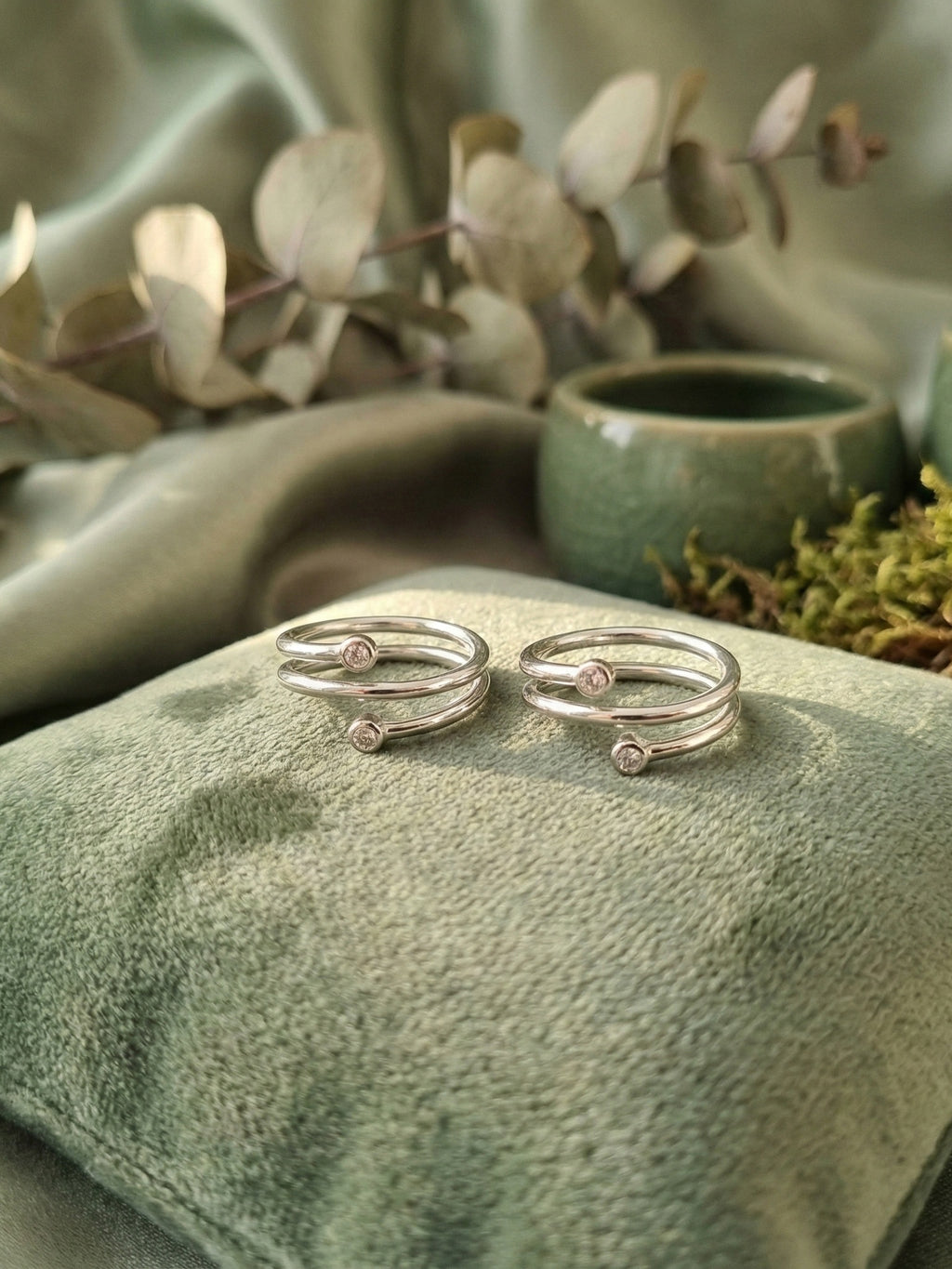 Serene Spiral Toe Ring
