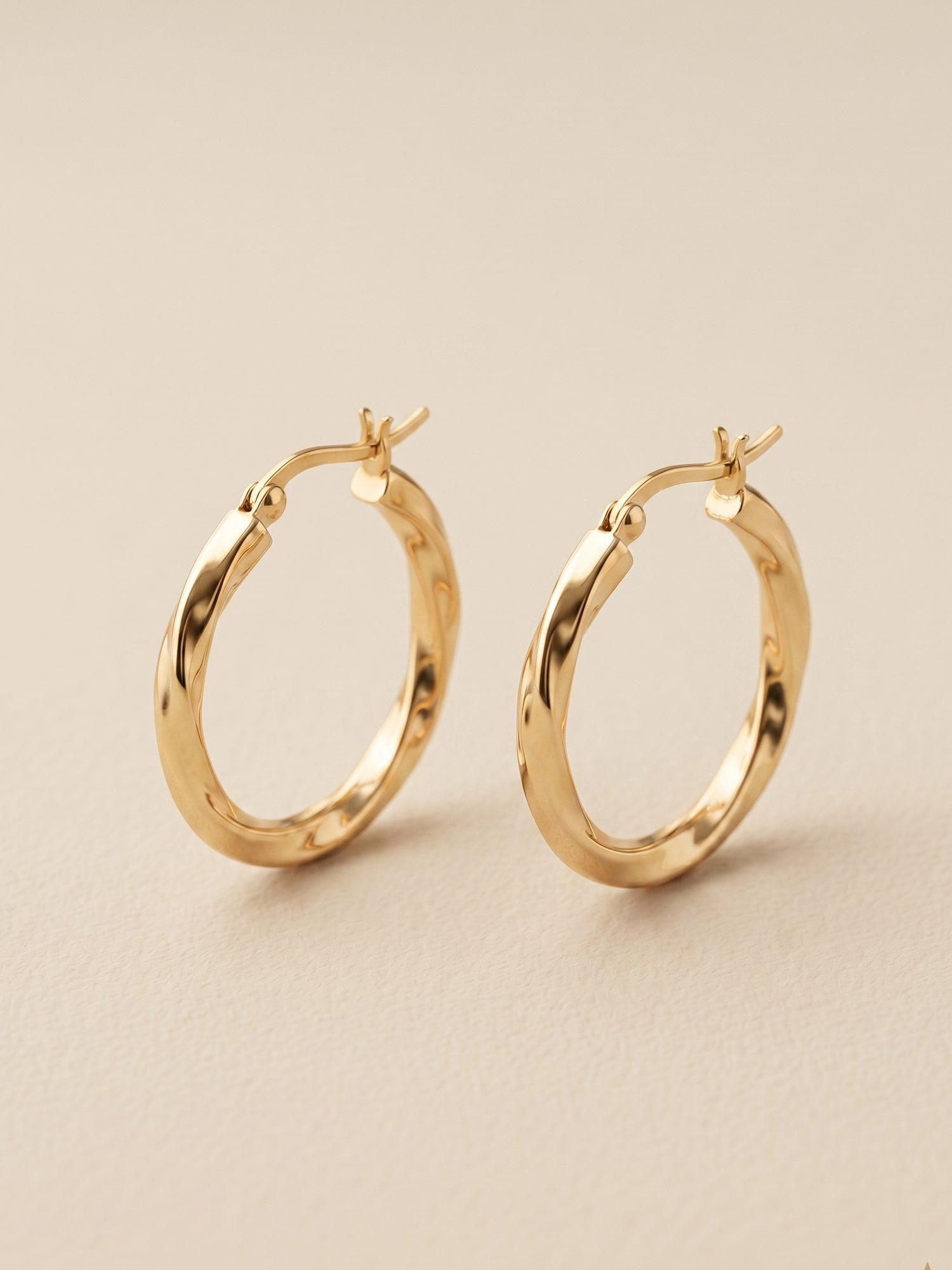 Gilded Twisted Horizon Hoops