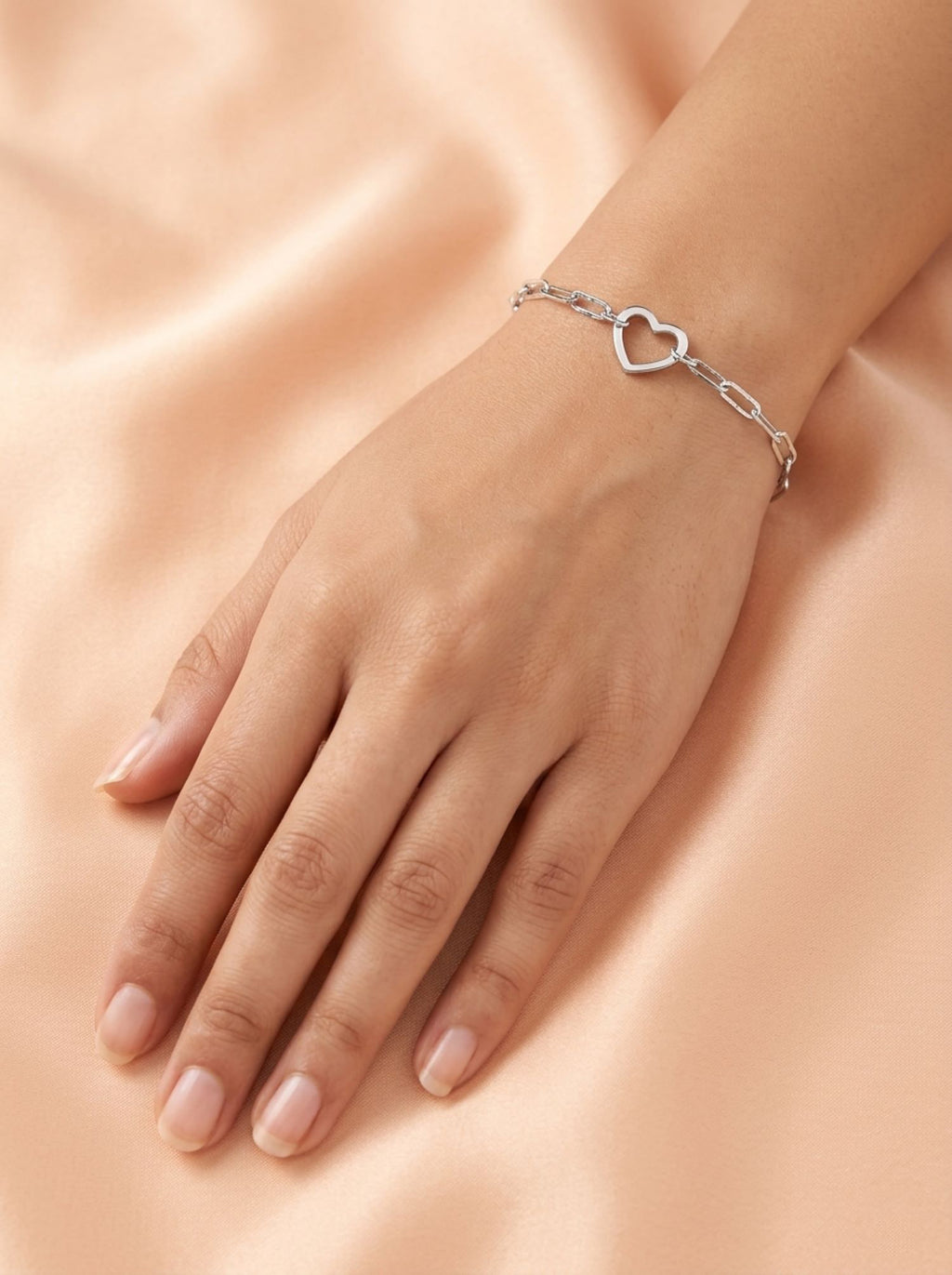 Silver Modern Heart Paperclip Charm Bracelet