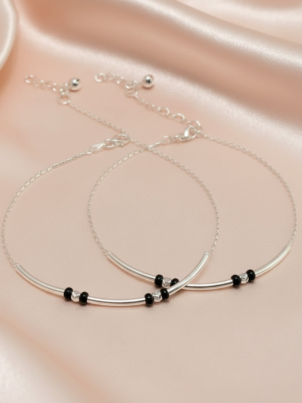 Lunar Arch Nazaria Anklet Pair