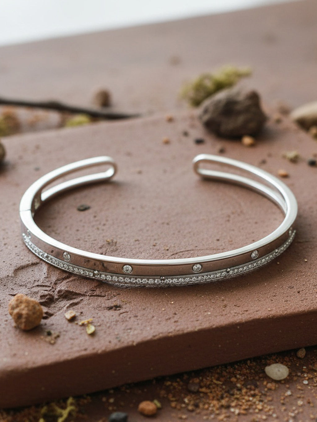 Eclipse Horizon Cuff