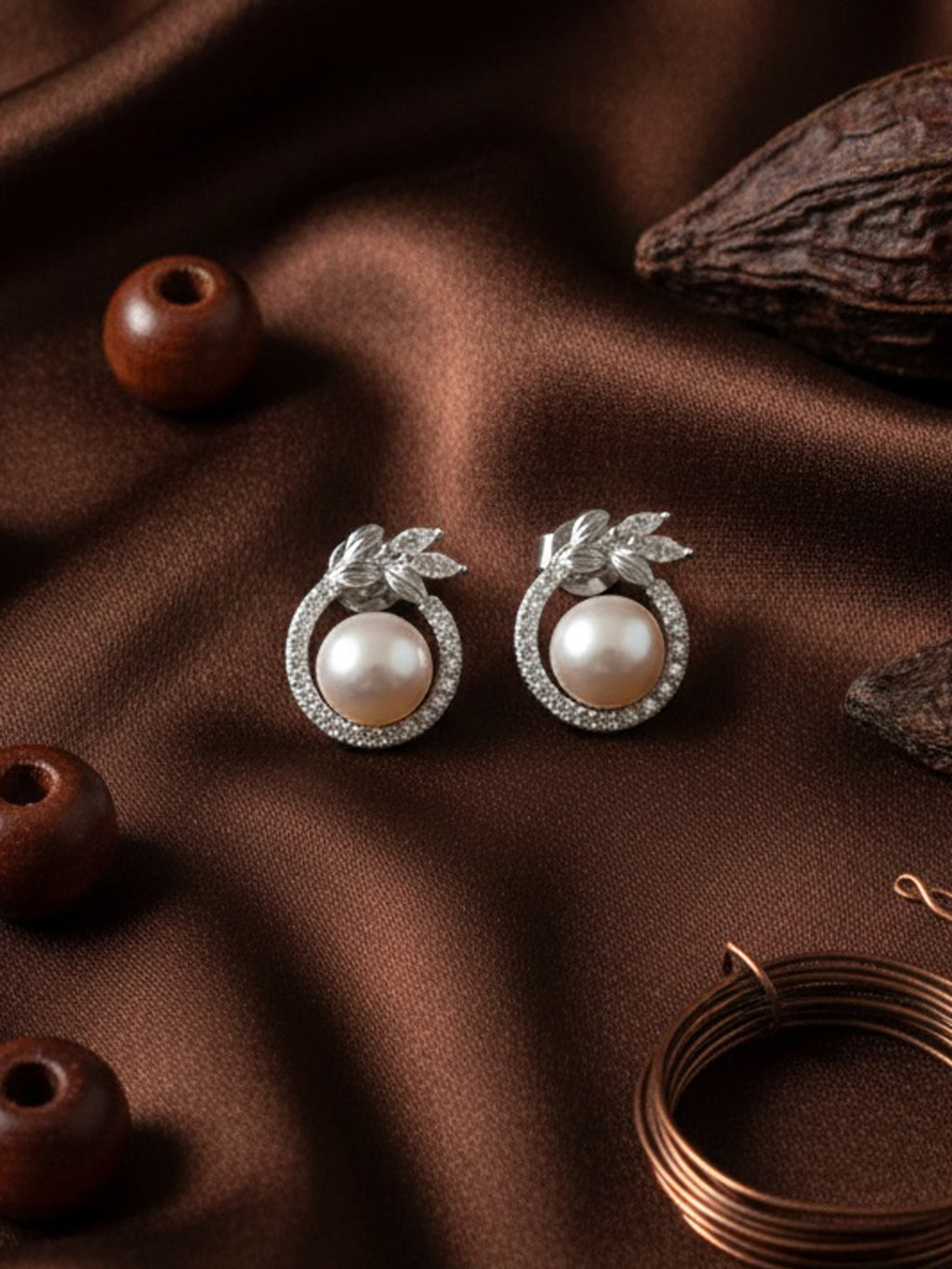 Blooming Pearl Halo Stud