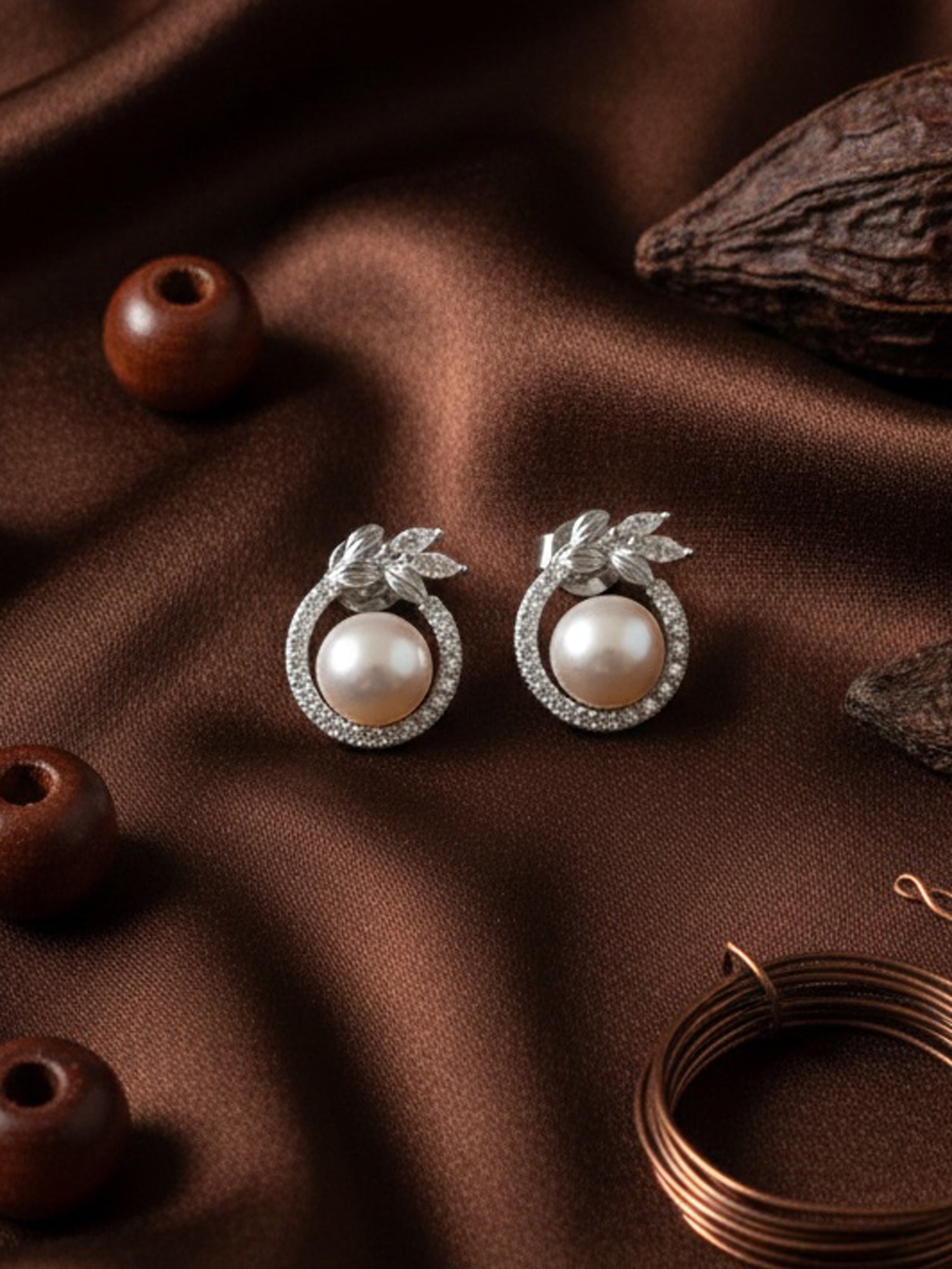 Blooming Pearl Halo Stud