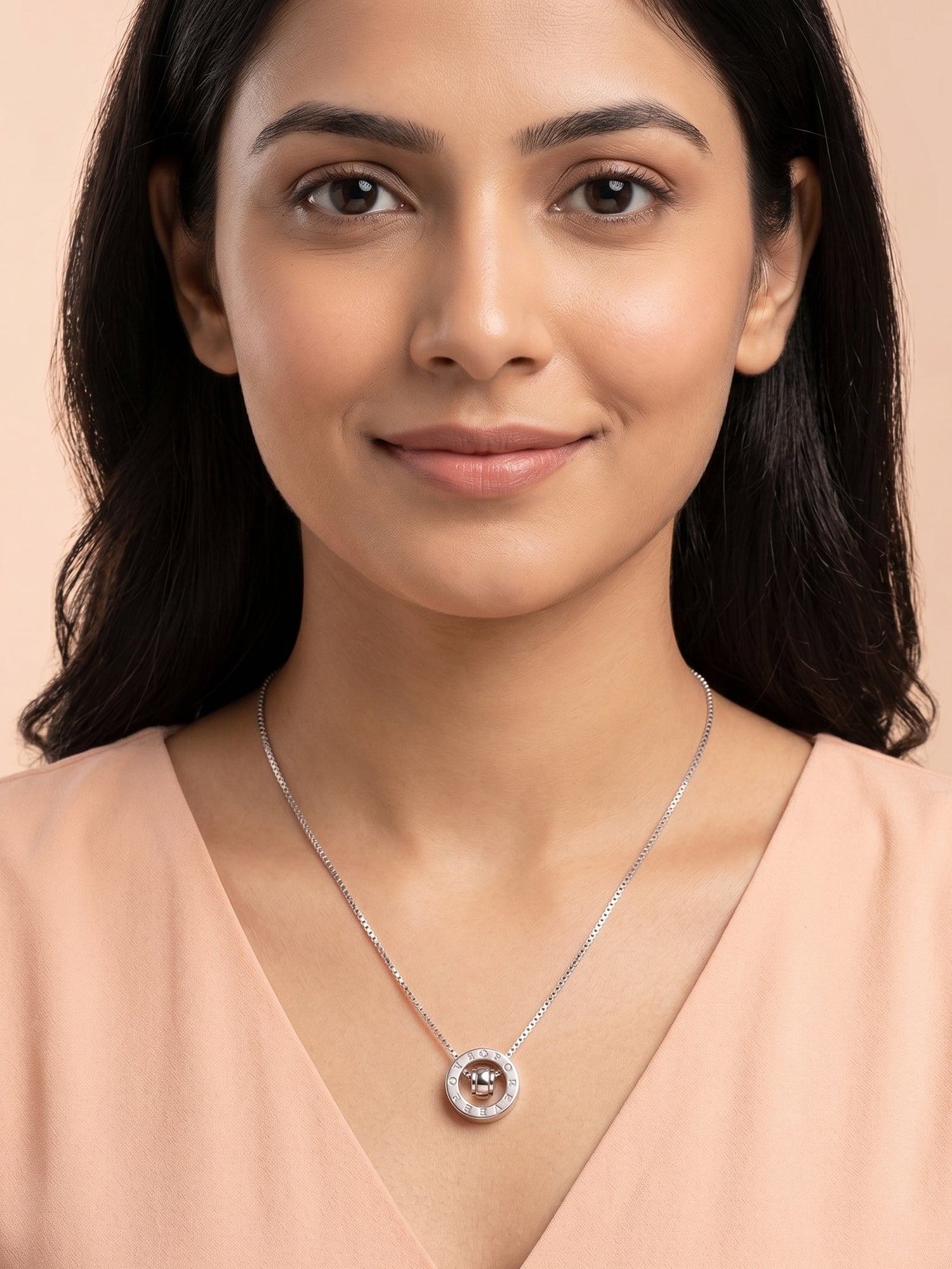 Roseate "Love Forever" Interlocking Ring Necklace