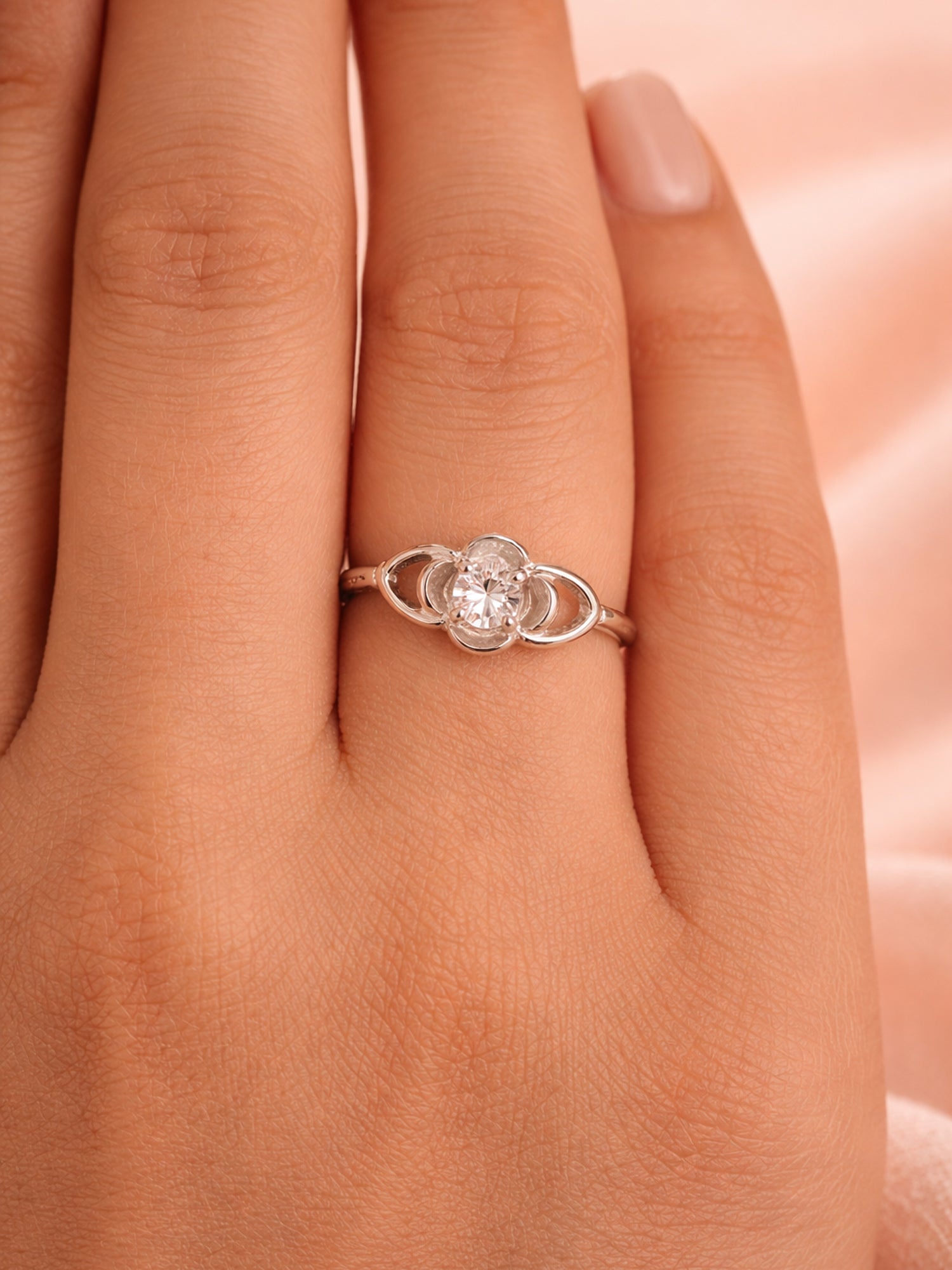 Floral Petal Solitaire Ring