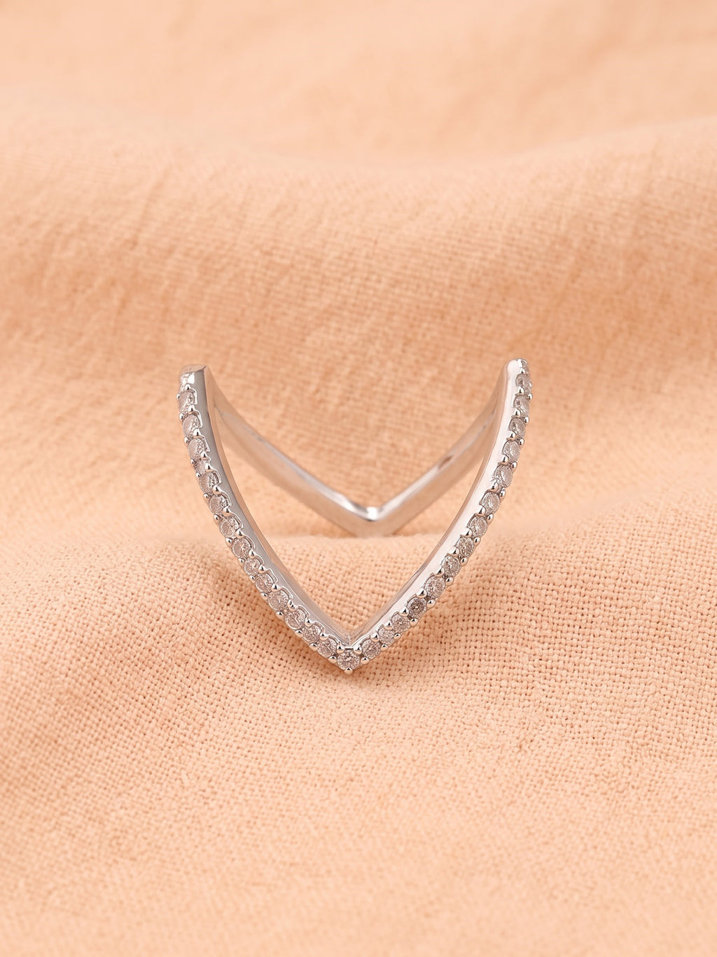 The Vertex Pavé Double-V Ring