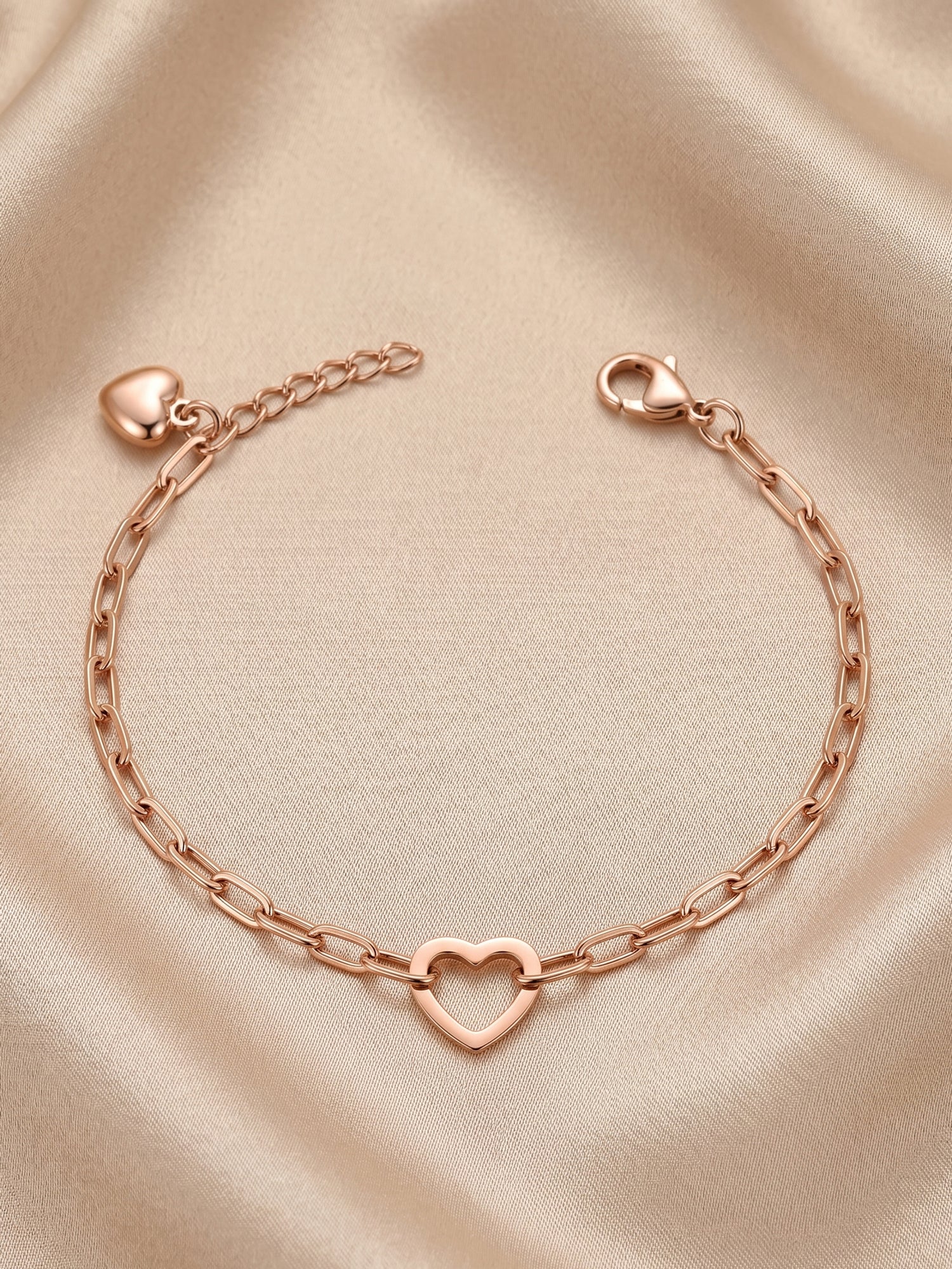 Roseate Modern Heart Paperclip Charm Bracelet