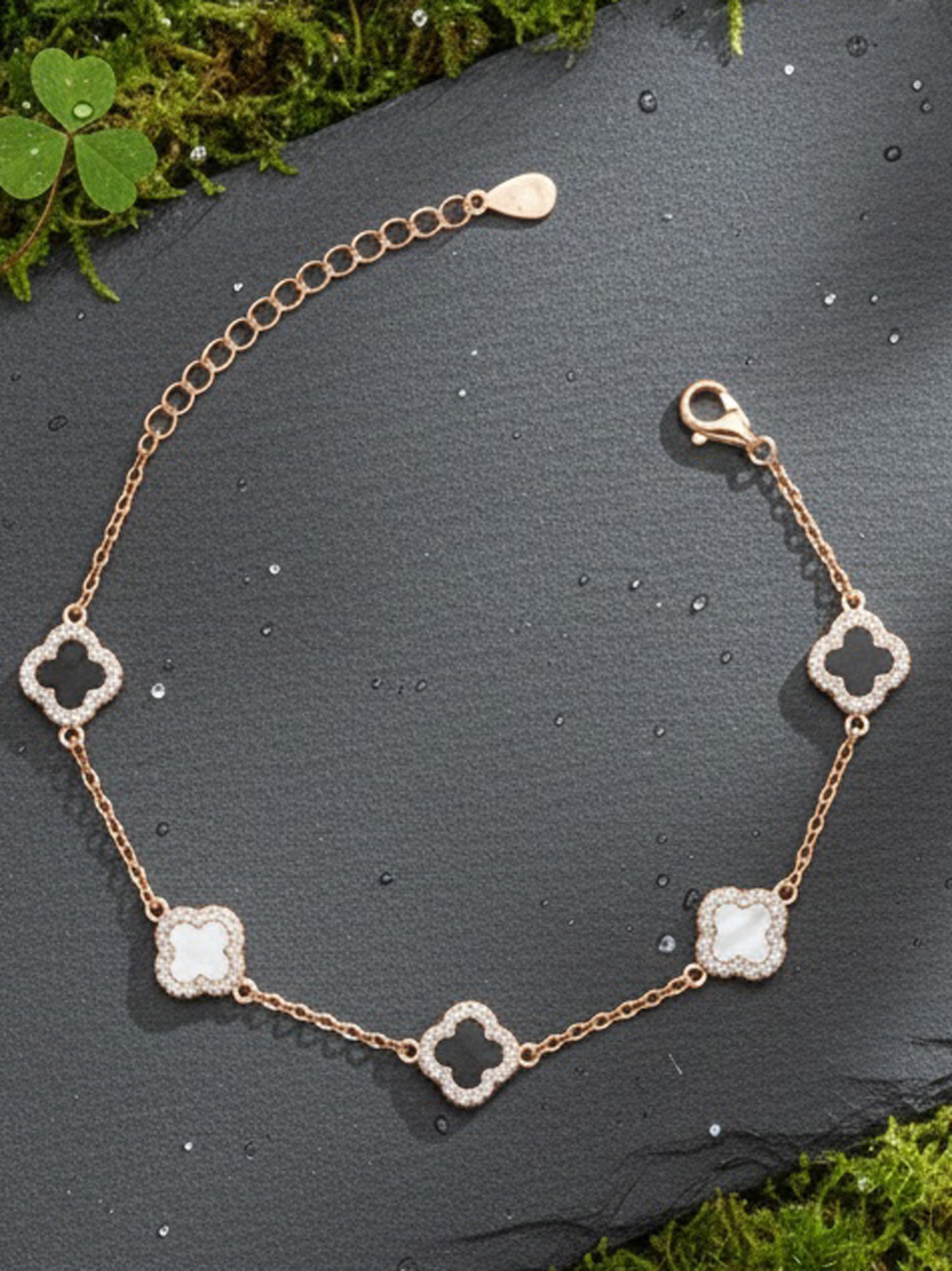 Monochrome Clover Bracelet