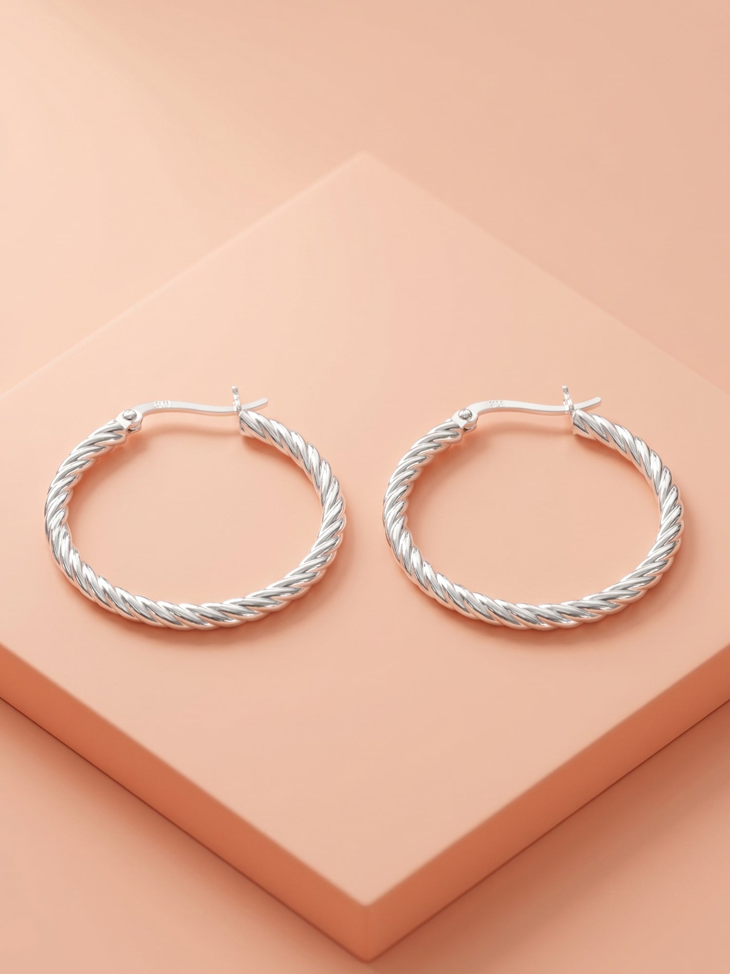 Textured Rope Hoops