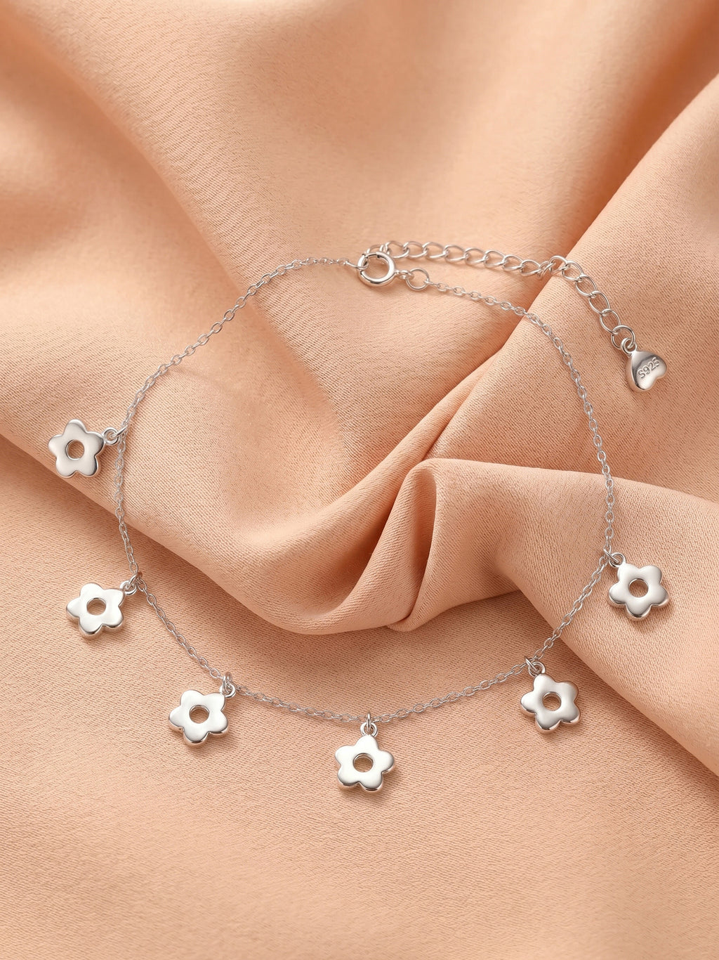 Daisy Flower Charm Anklet