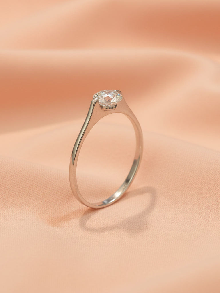 Silver Classic Minimalist Solitaire Ring