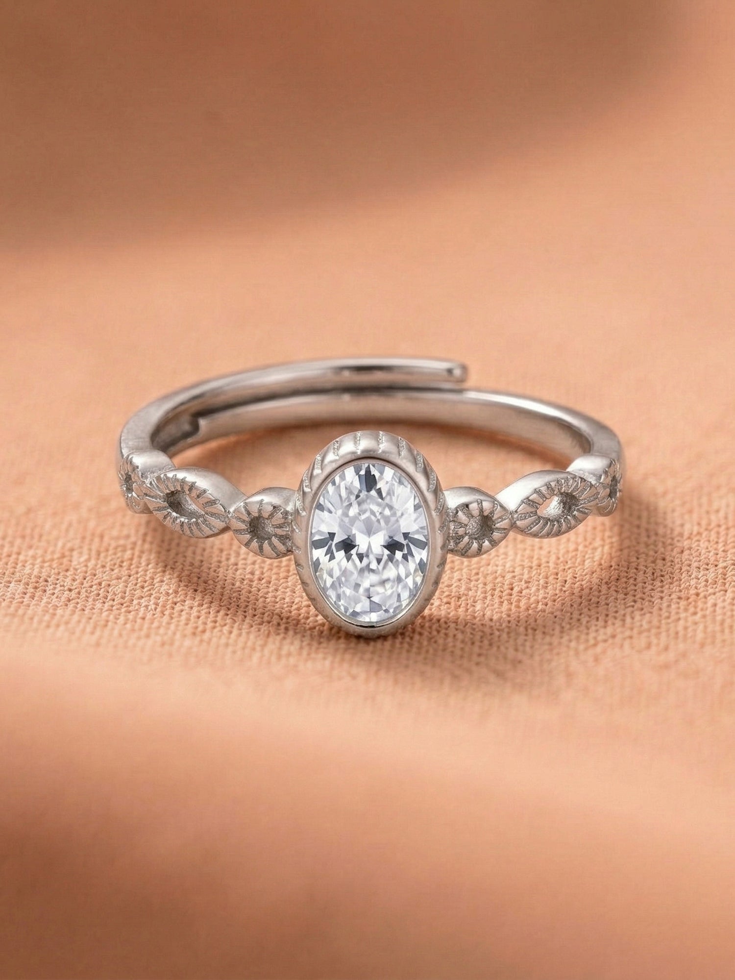 Vintage Oval Halo Ring