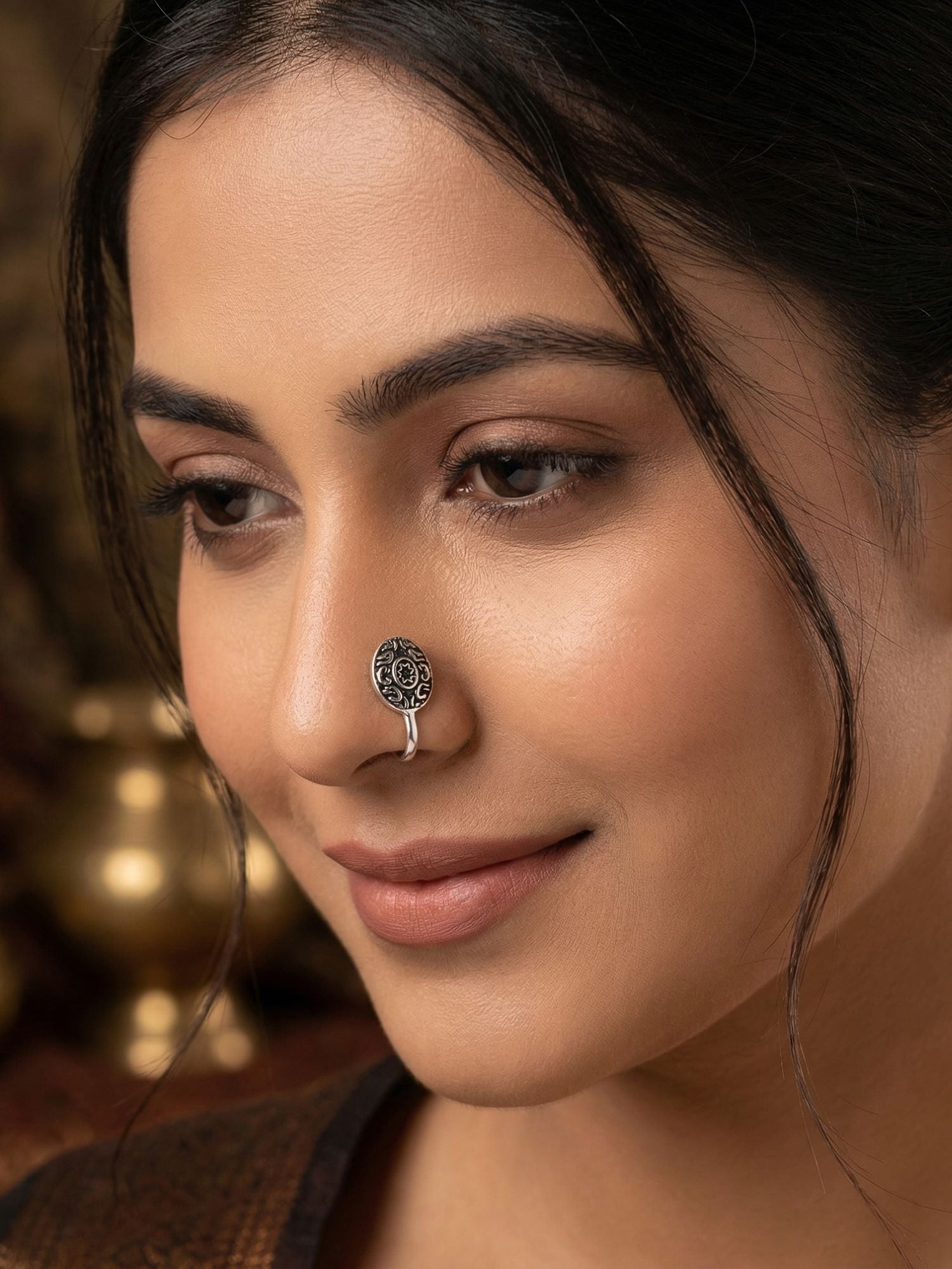 Medallion Scroll Nose Pin